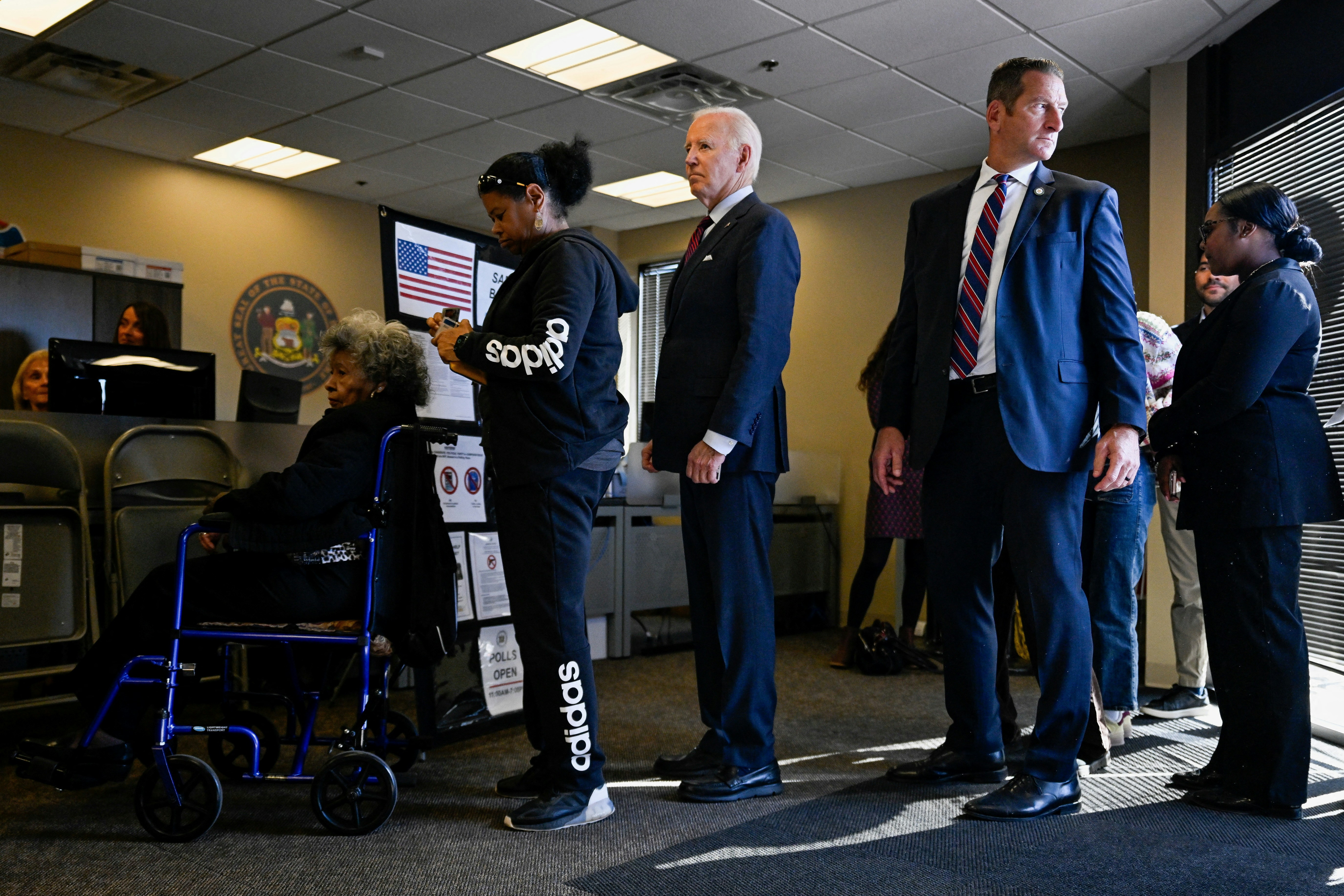 美聯邦政府僱員人人自危」