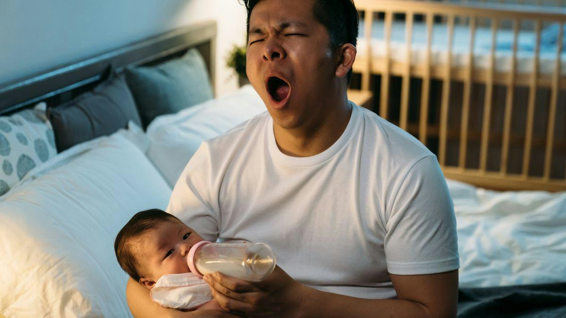 育兒不只是媽媽的事,爸爸也應該負起照顧的責任。(Canva) 育兒不只是媽媽的事,爸爸也應該負起照顧的責任。(Canva)