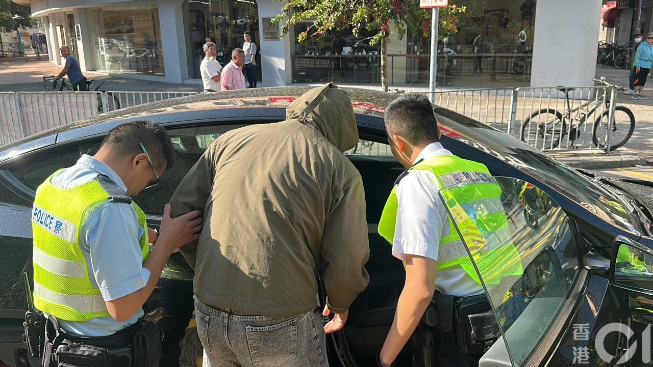 Tesla司機衝黃燈撞斃19歲少女　官斥過路處加速不負責任　囚22月