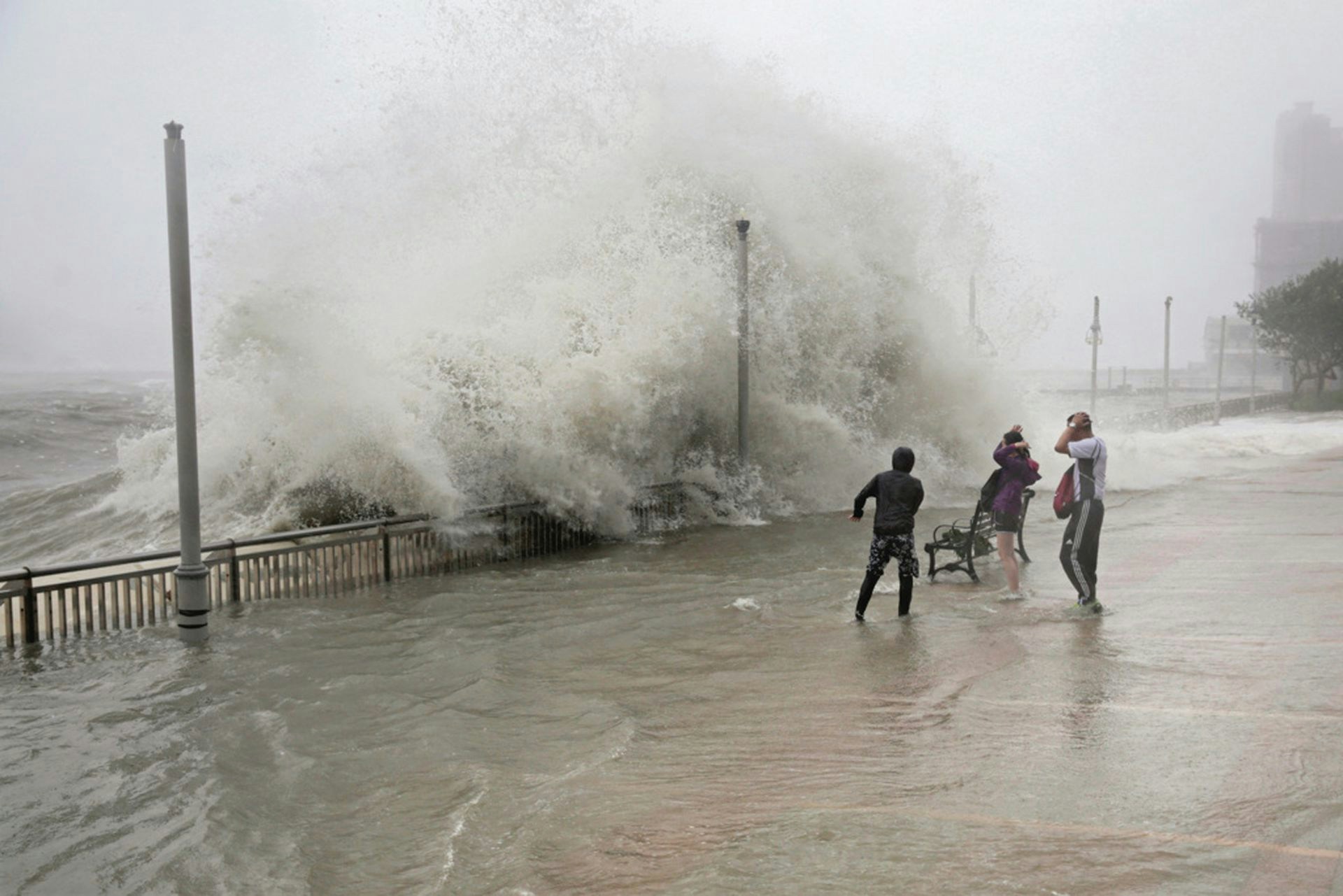 打風|林超英指襲港颱風將減但更強:準備多啲面對好似天鴿、山竹