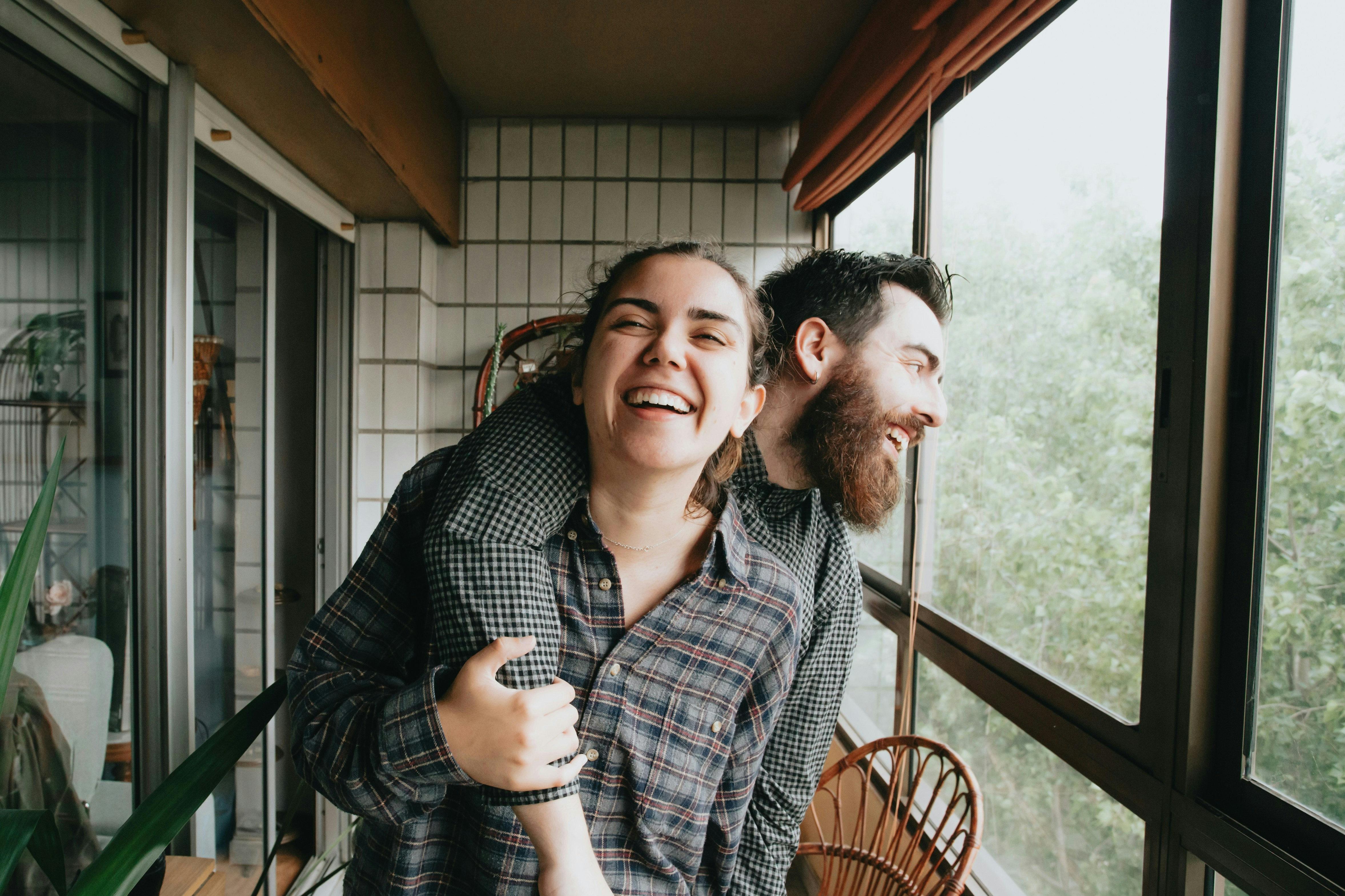 女事主稱同齡男子平庸、毫無吸引力，難以和大衛相比。（示意圖／Unsplash)