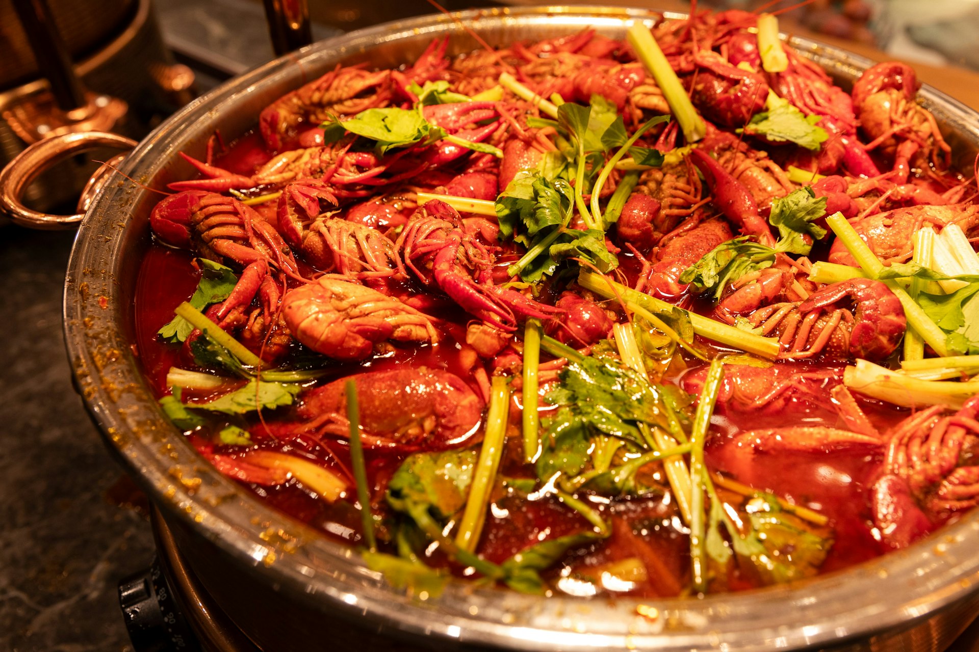 千海水產的自助區的食物種類同樣豐富。(周令知攝) 千海水產的自助區的食物種類同樣豐富。(周令知攝)