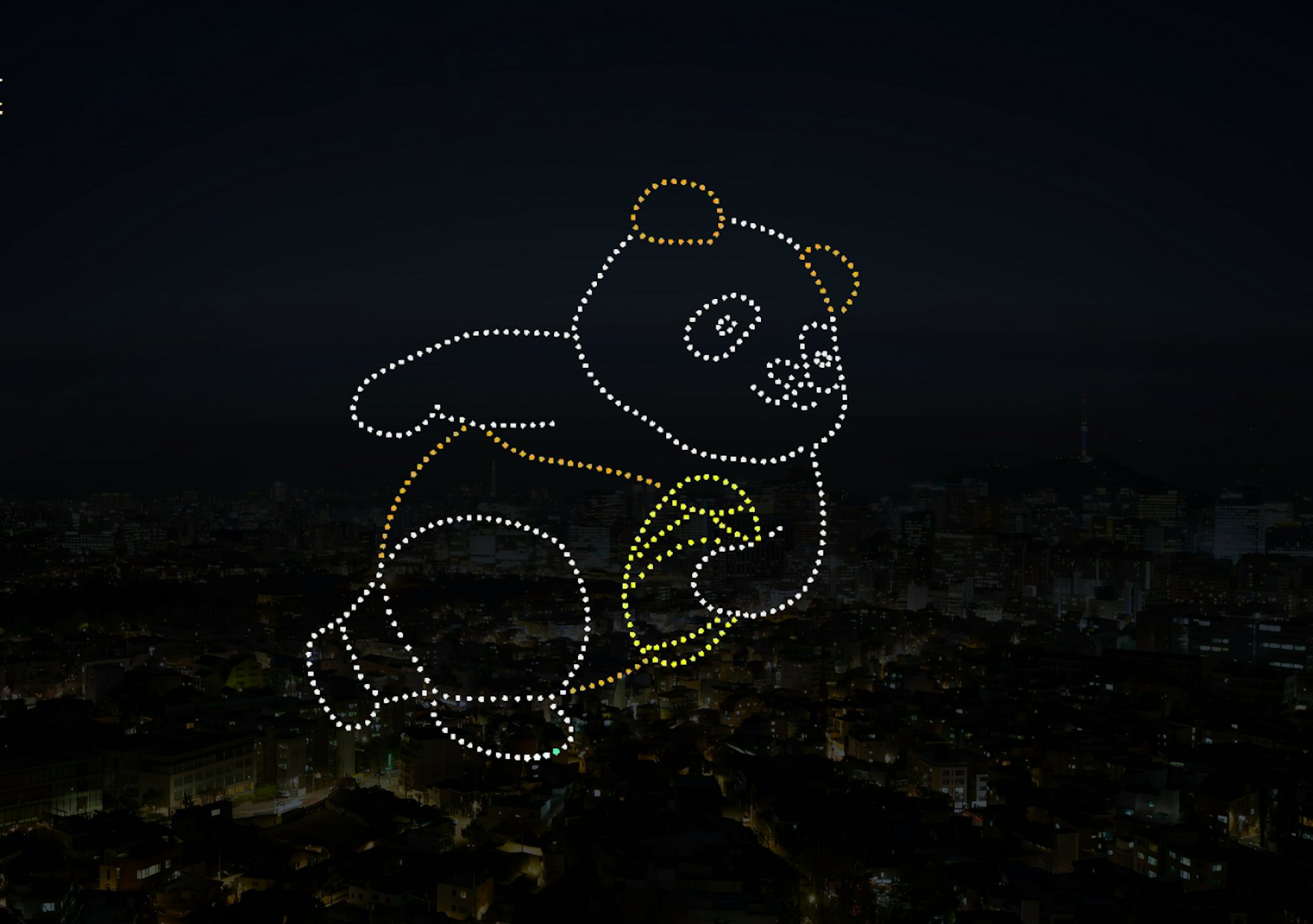 12月1日,黃埔海濱將舉行無人機表演,圖為預覽第十三幕 - 熊貓玩橄欖球。 12月1日,黃埔海濱將舉行無人機表演,圖為預覽第十三幕 - 熊貓玩橄欖球。