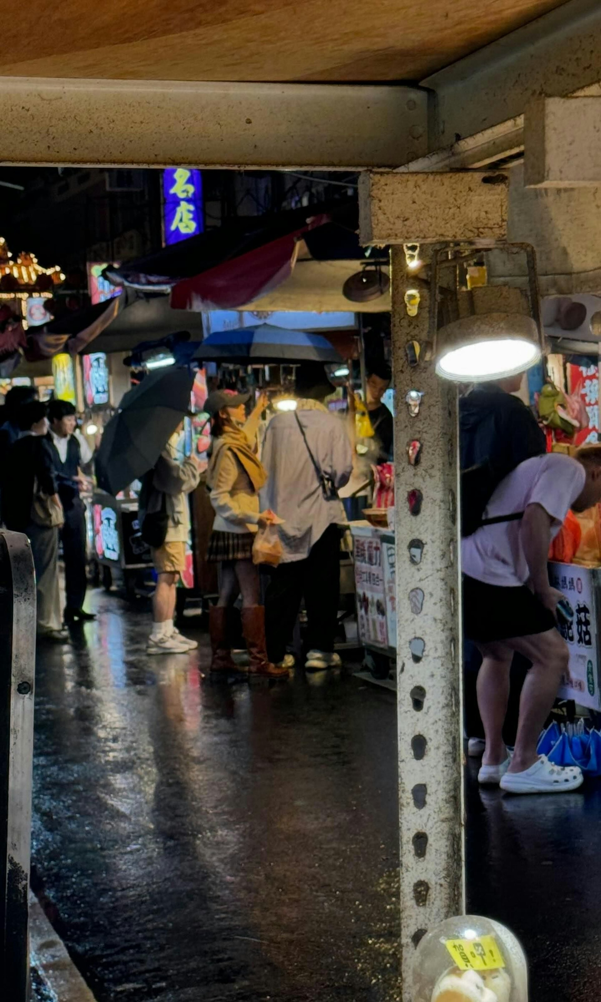 網民表示見到Edan同林明禎打唔打招呼好?(網上圖片) 網民表示見到Edan同林明禎打唔打招呼好?(網上圖片)