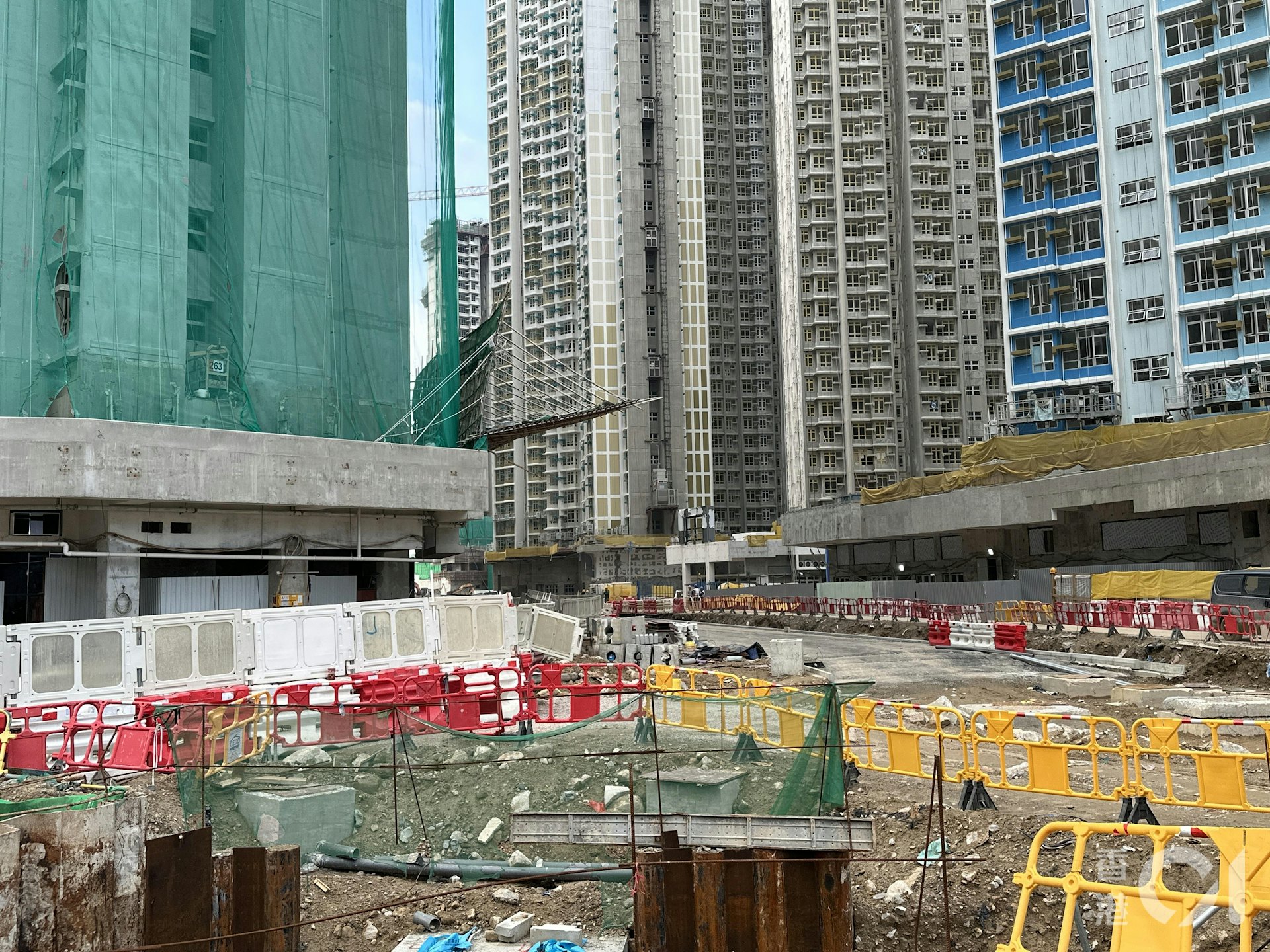 涉事地盤位於迎東路12號。(王譯揚攝) 涉事地盤位於迎東路12號。(王譯揚攝)