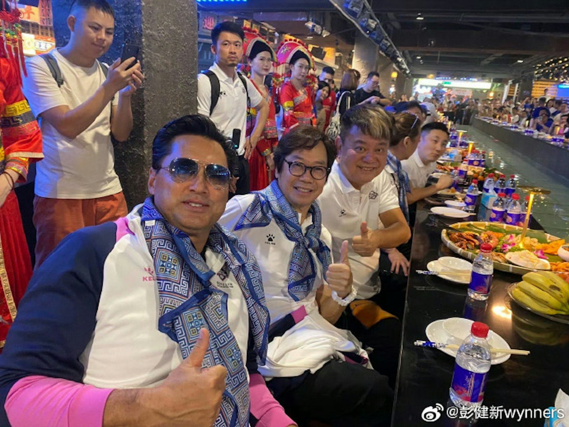 當中竟然有溫拿成員判變,令人意外!(微博照片) 當中竟然有溫拿成員判變,令人意外!(微博照片)
