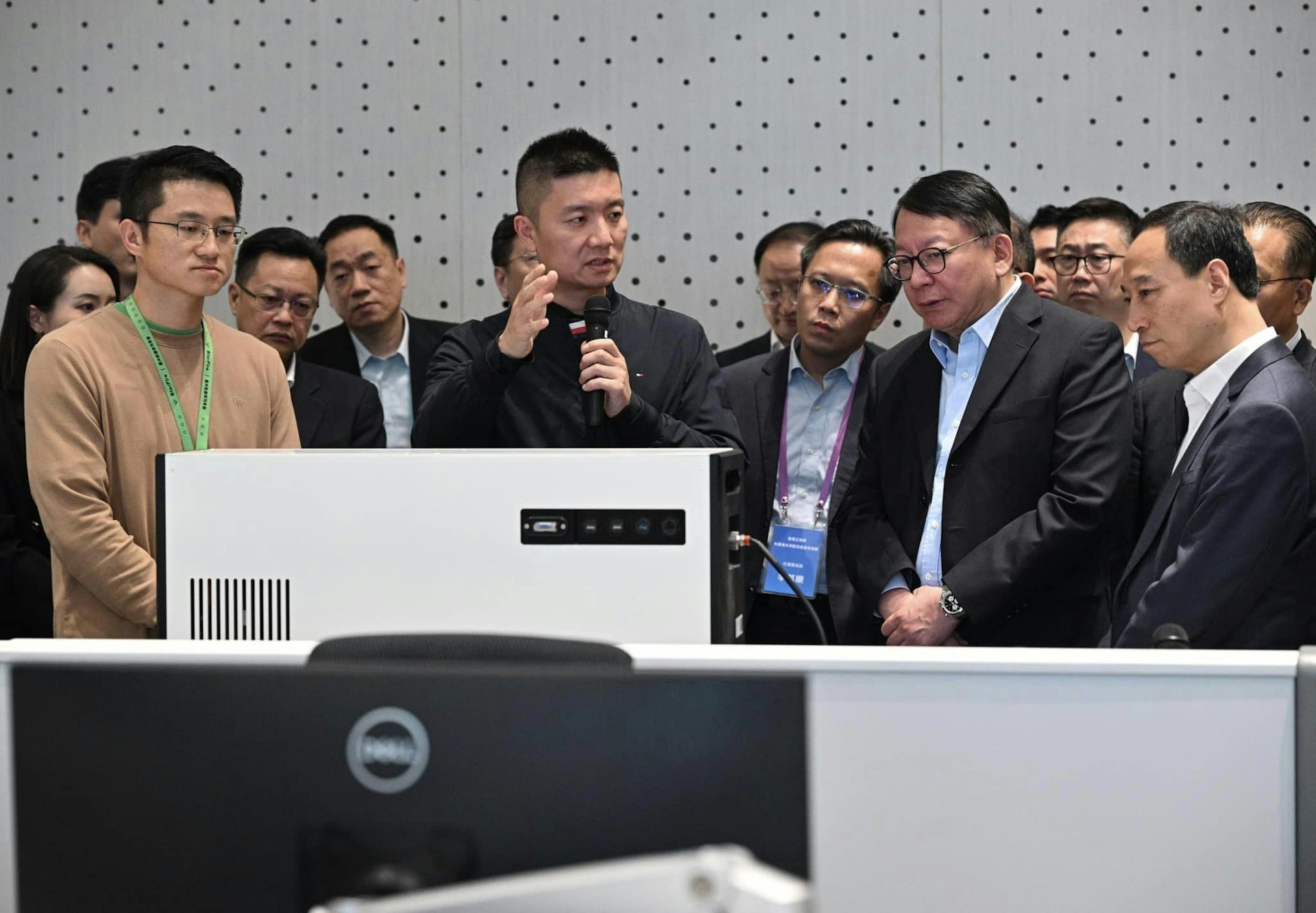 特區政府與香港工商界大灣區考察團第二日行程。(陳國基Facebook) 特區政府與香港工商界大灣區考察團第二日行程。(陳國基Facebook)