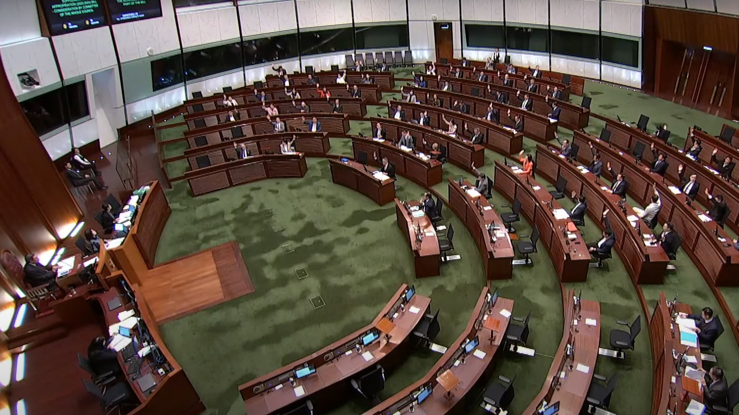 133億追加撥款三讀通過 今審議不足5分鐘 1議員發言16人缺席 133億追加撥款三讀通過 今審議不足5分鐘 1議員發言16人缺席