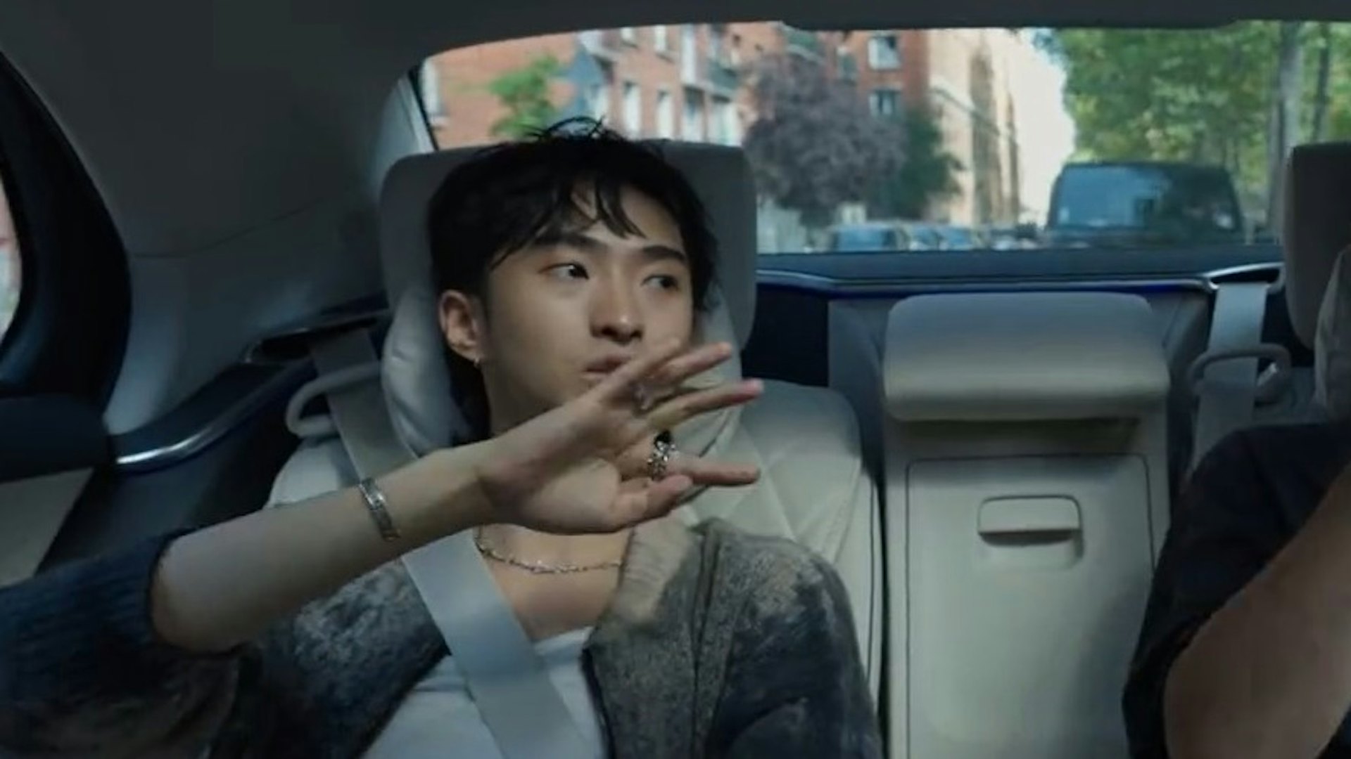 小哈利認為父母離婚是一件不錯的事。(微博圖片) 小哈利認為父母離婚是一件不錯的事。(微博圖片)