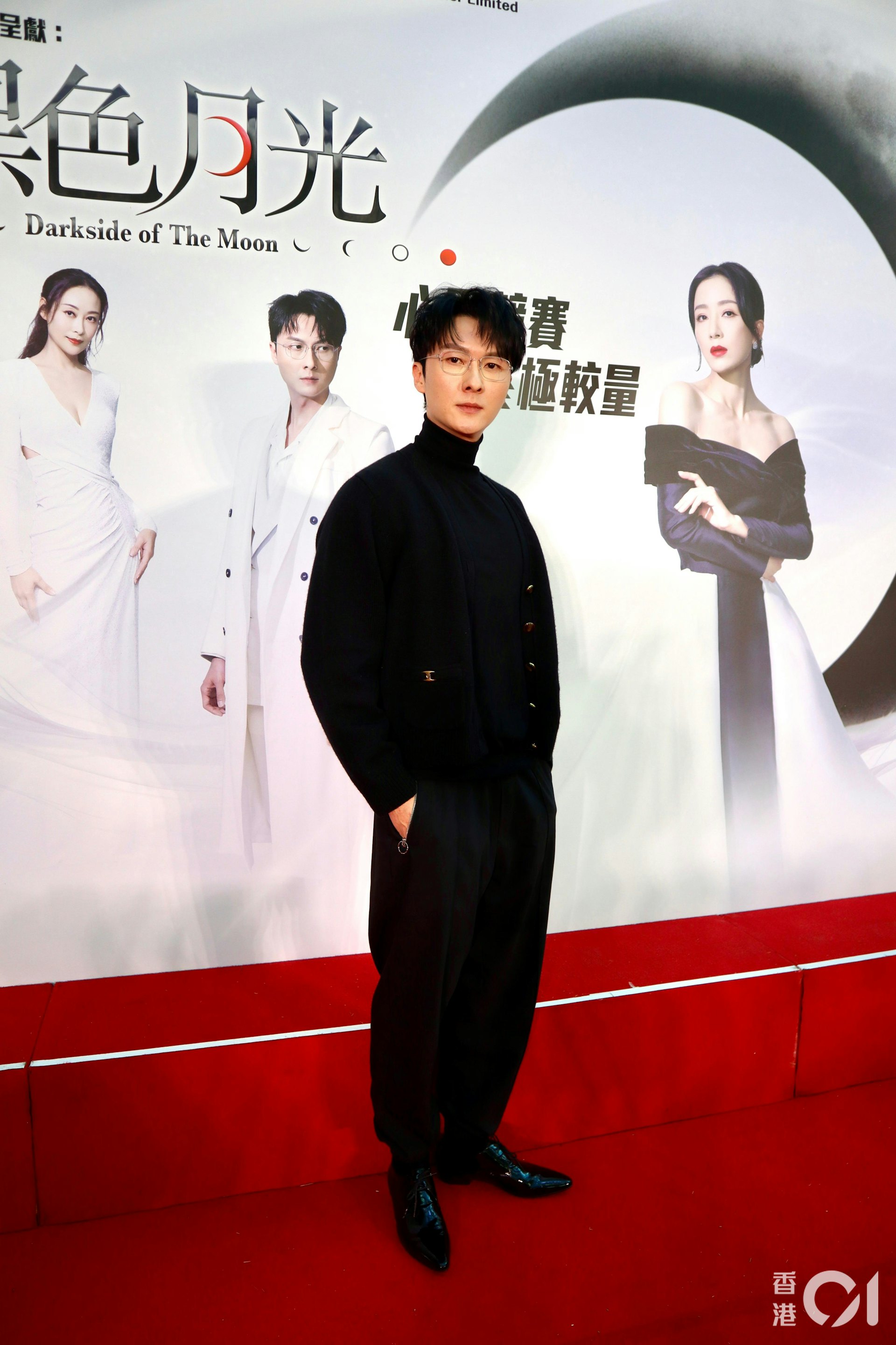 王浩信拒絕接受訪問,只肯逗留一分鐘讓傳媒拍照!(張祖銘攝) 王浩信拒絕接受訪問,只肯逗留一分鐘讓傳媒拍照!(張祖銘攝)