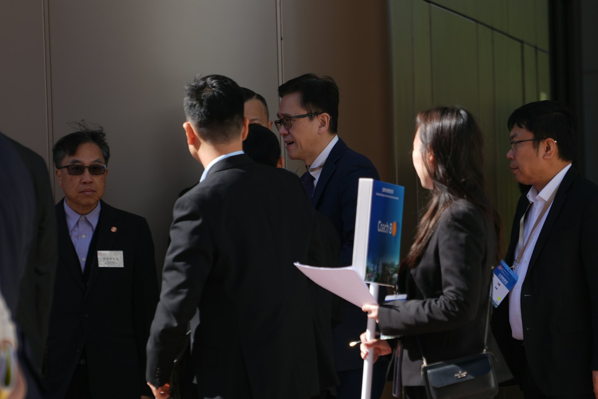 創新科技及工業局局長孫東(中)(黃浩謙攝) 創新科技及工業局局長孫東(中)(黃浩謙攝)