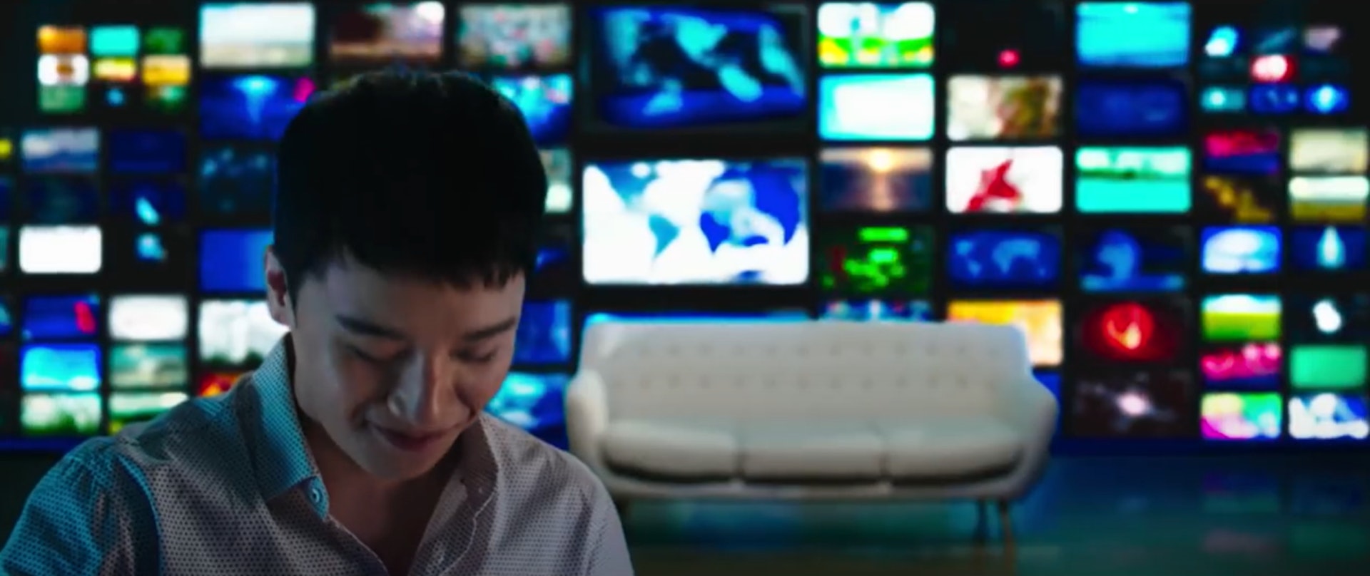 〈Faded〉中文版MV截圖 〈Faded〉中文版MV截圖