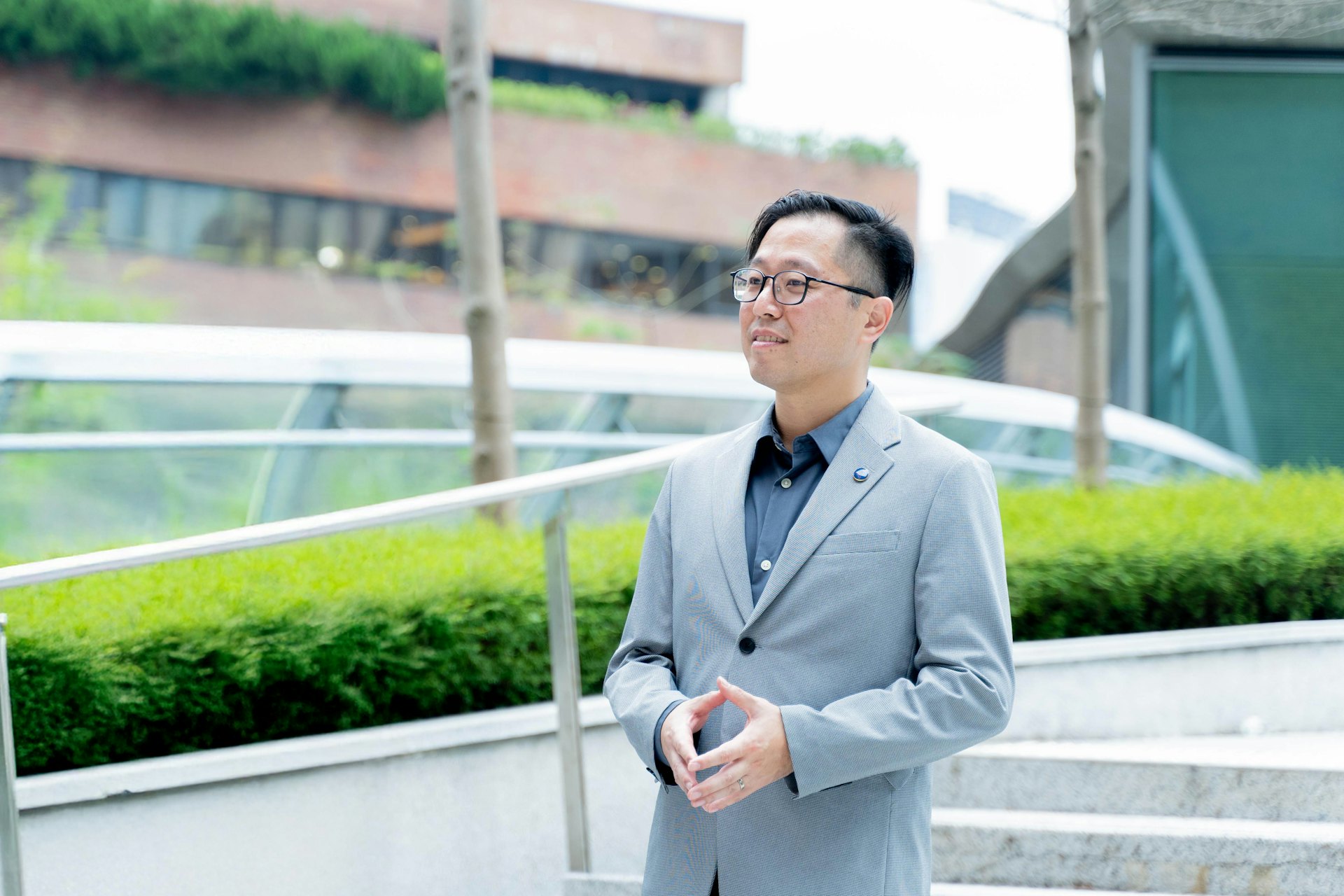 理學院副院長施能聖博士(Dr Raymond Sze)指出,金融行業對數據分析人才需求激增,尤其是金融科技發展下,具備金融知識、數據分析與編程技能的畢業生極受市場渴求。 理學院副院長施能聖博士(Dr Raymond Sze)指出,金融行業對數據分析人才需求激增,尤其是金融科技發展下,具備金融知識、數據分析與編程技能的畢業生極受市場渴求。