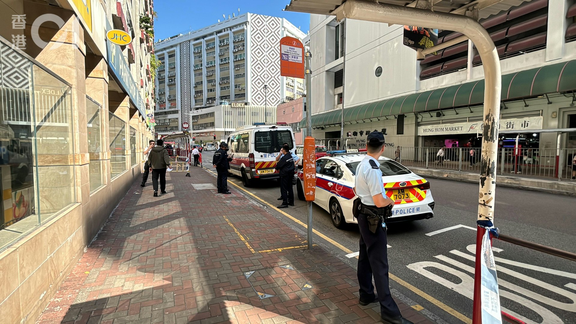 警方在場調查。(馬耀文攝) 警方在場調查。(馬耀文攝)