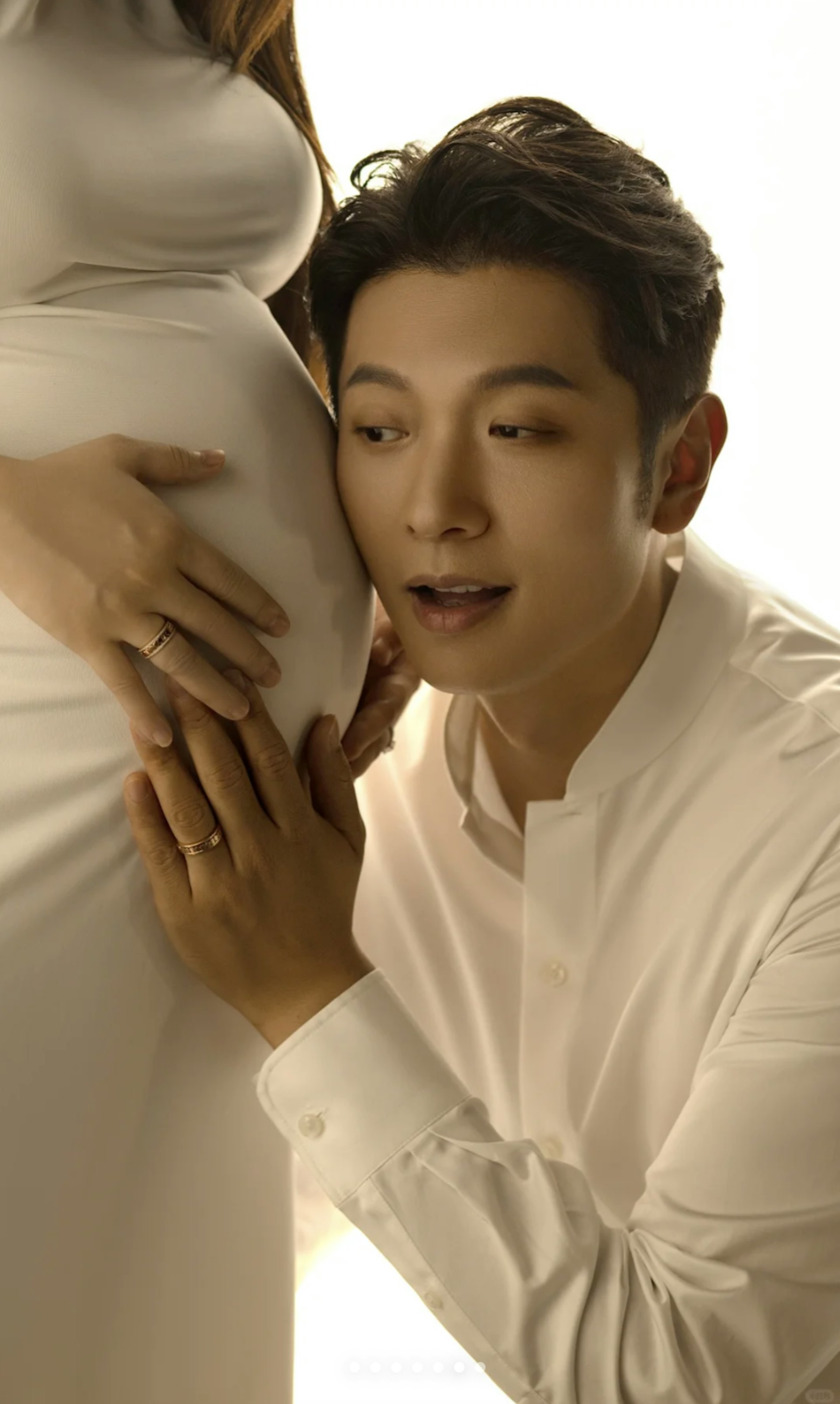 高鈞賢太太挺巨肚,相信離預產期不遠。(小紅書@高鈞賢) 高鈞賢太太挺巨肚,相信離預產期不遠。(小紅書@高鈞賢)