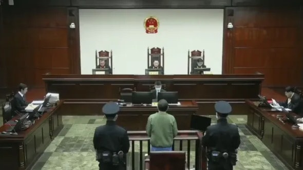 為獲他國綠卡出賣國家機密 男子高薪聘請律師抗辯 隱瞞關鍵情節 為獲他國綠卡出賣國家機密 男子高薪聘請律師抗辯 隱瞞關鍵情節