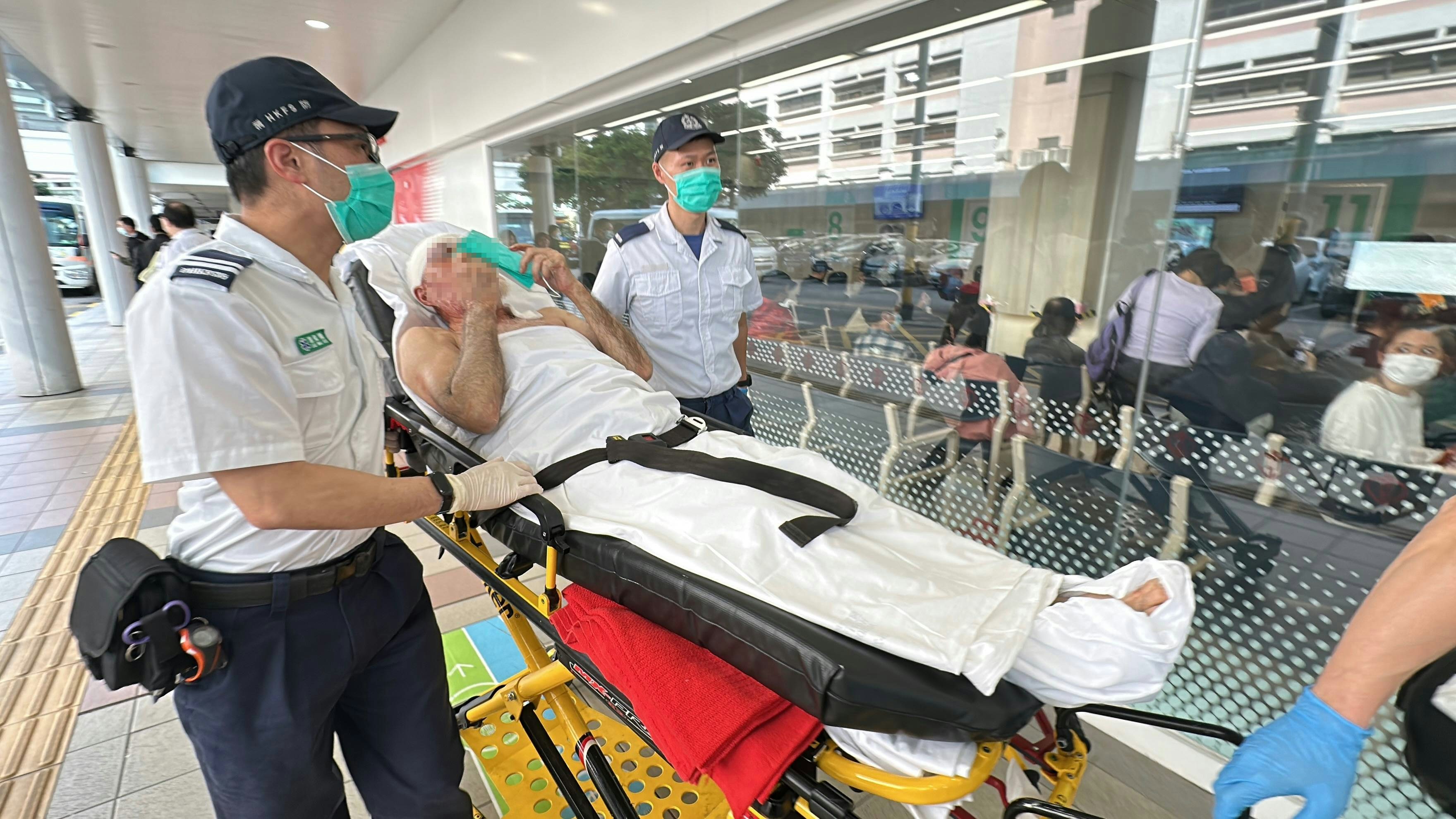 葵芳邨78歲翁遭刀叉襲擊　頭部等多處受傷流血　34歲兒子涉案逃去