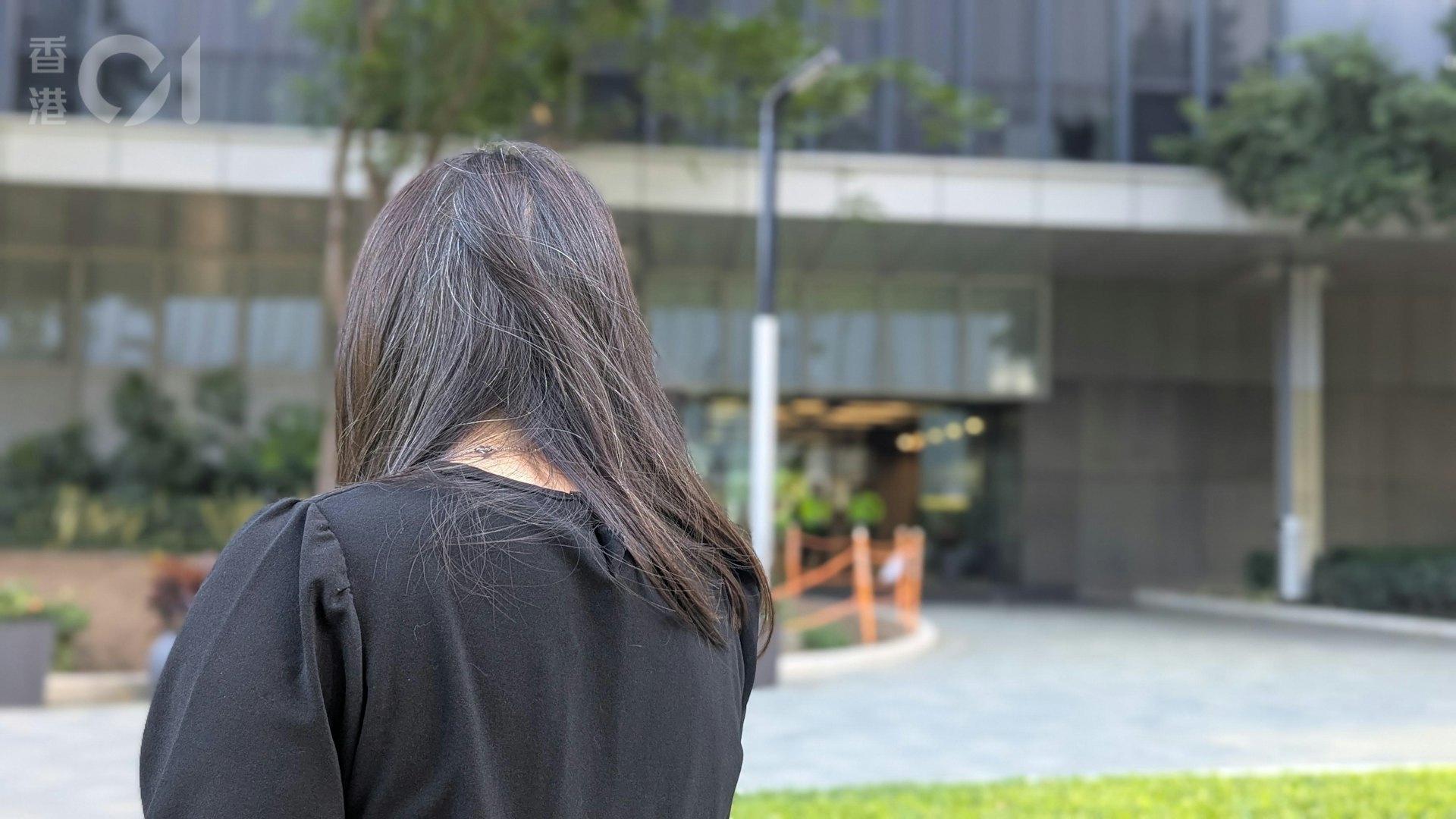 陳小姐擔心自己被誤會,趕到政府總部澄清。(譚曉彤攝) 陳小姐擔心自己被誤會,趕到政府總部澄清。(譚曉彤攝)