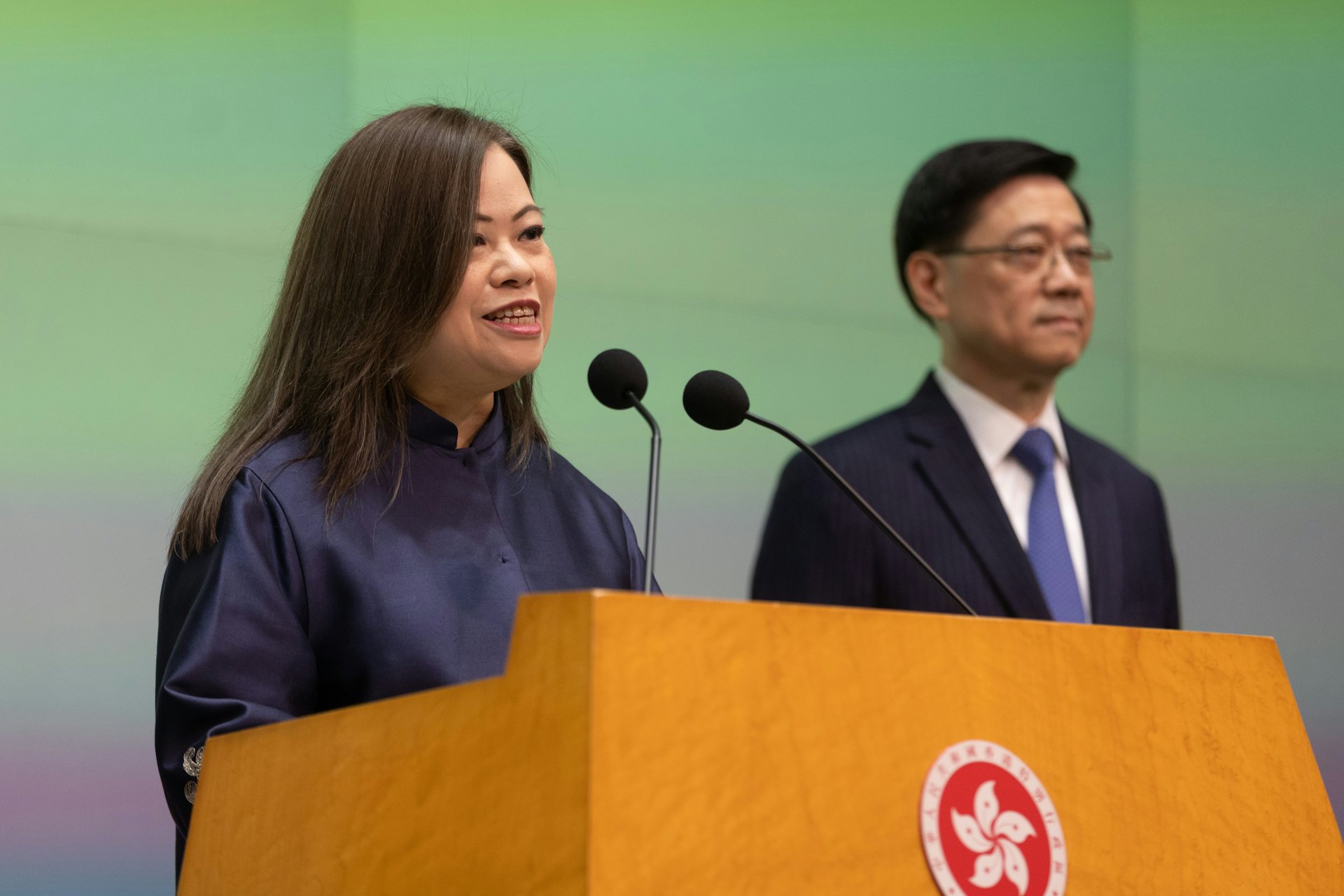 羅淑佩(左)(廖雁雄攝) 羅淑佩(左)(廖雁雄攝)