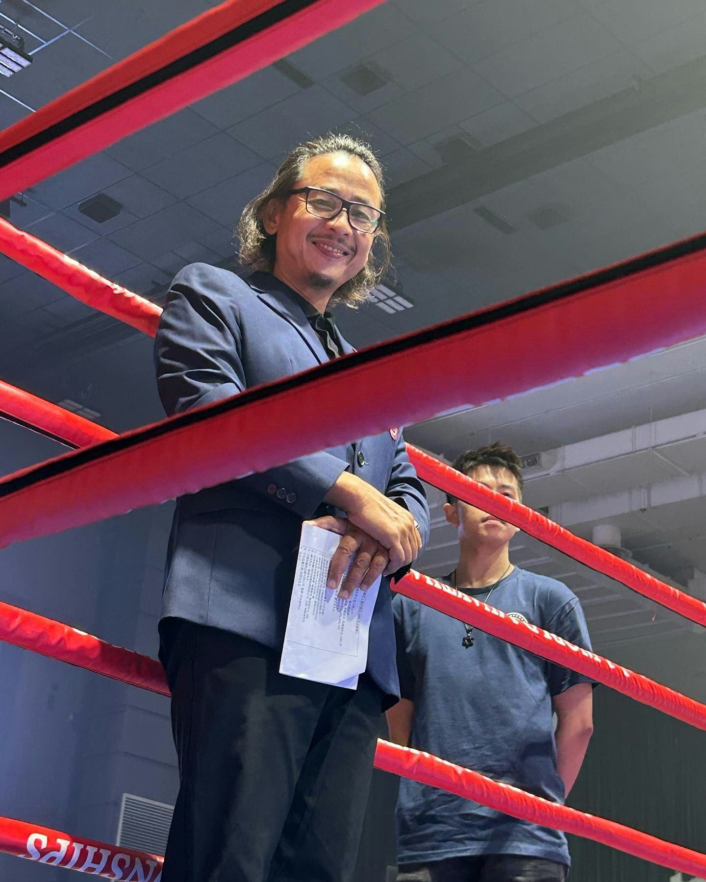 黃澤鋒旁述拳賽爆粗被轟不中肯拳館館主出5萬元挑機：跟你學嘢