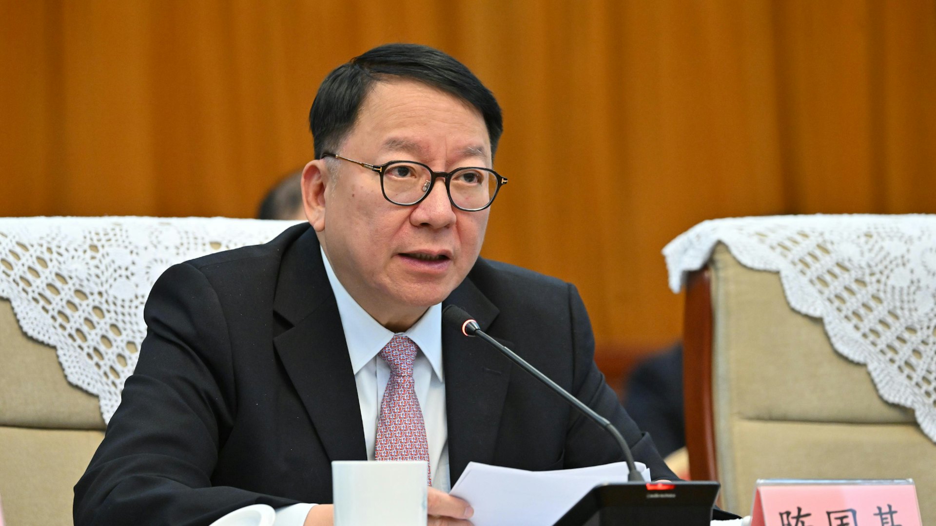 特首述職|陳國基突公布明日黃昏前赴北京 陪同李家超見相關部委 特首述職|陳國基突公布明日黃昏前赴北京 陪同李家超見相關部委