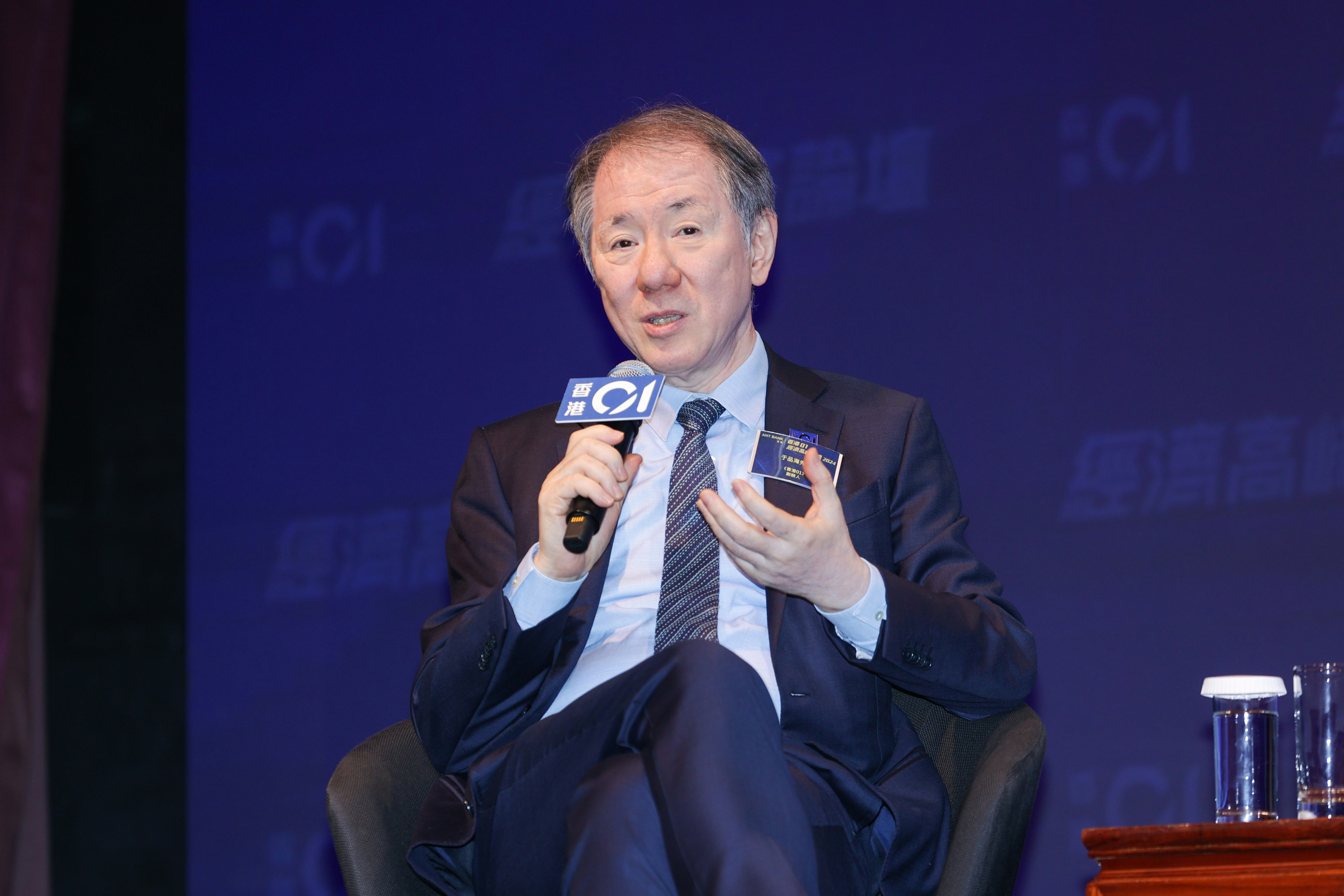 于品海｜从人民币国际化到AI变局：香港需要拥抱中国式创新