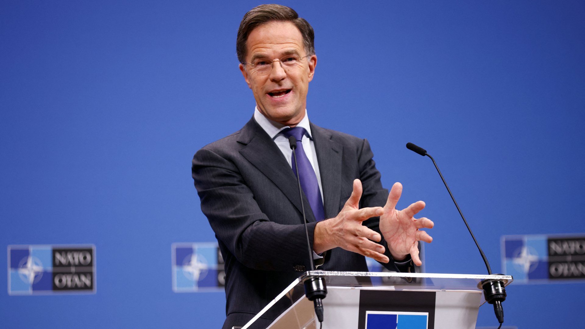 2024年12月4日,北約秘書長呂特(Mark Rutte)在比利時布魯塞爾的北約總部舉行記者會。(Reuters) 2024年12月4日,北約秘書長呂特(Mark Rutte)在比利時布魯塞爾的北約總部舉行記者會。(Reuters)