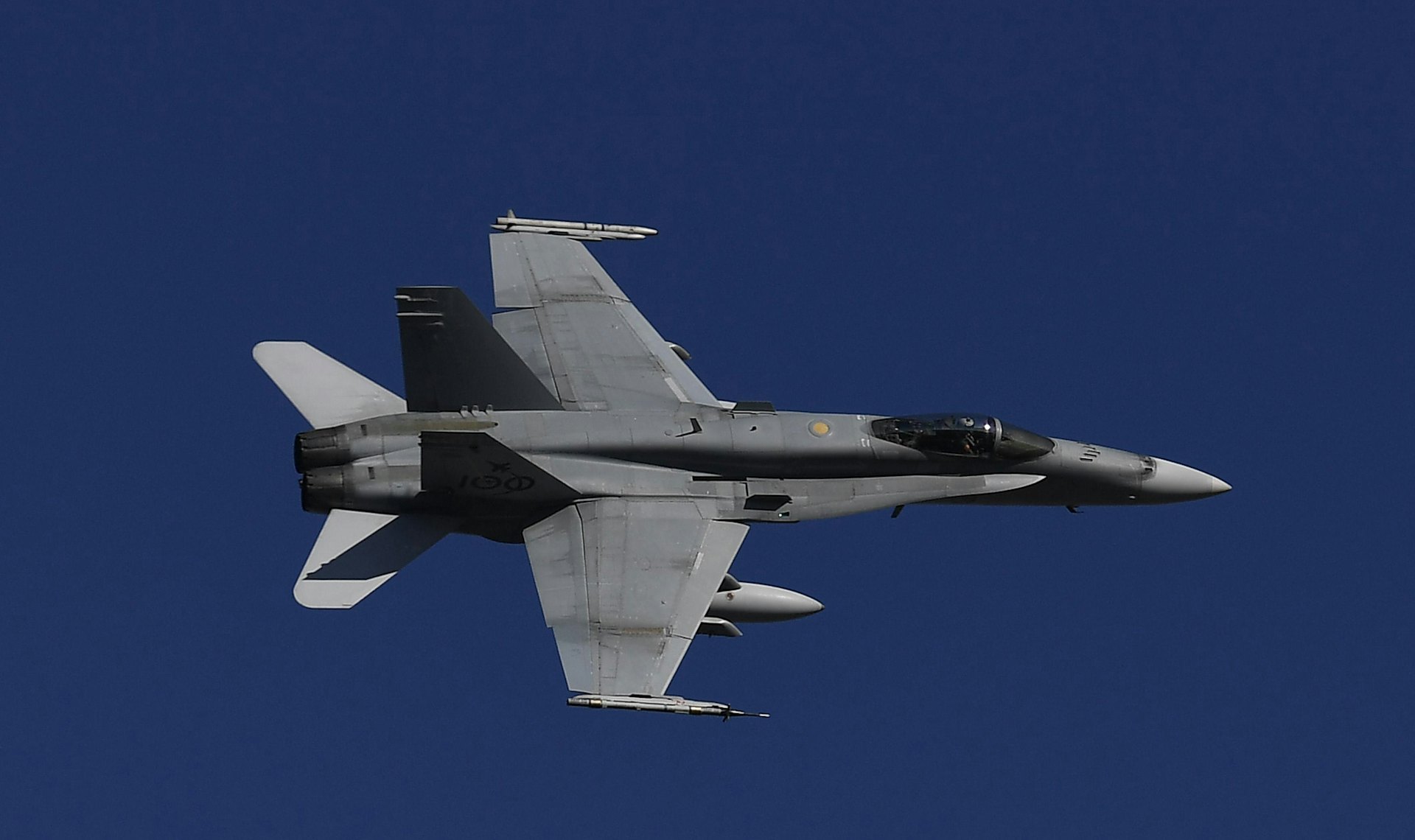 圖為美國F/A-18大黃蜂戰機。(Reuters) 圖為美國F/A-18大黃蜂戰機。(Reuters)