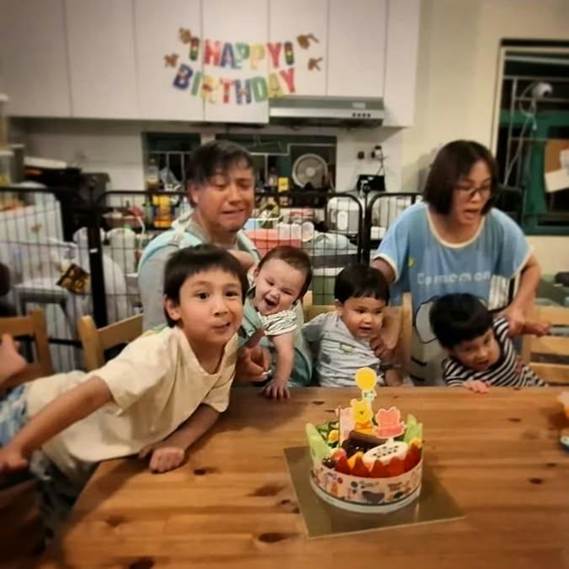 張致恆欠債七萬拖四年未還 單期電費近萬元惹爭議 張致恆欠債七萬拖四年未還 單期電費近萬元惹爭議