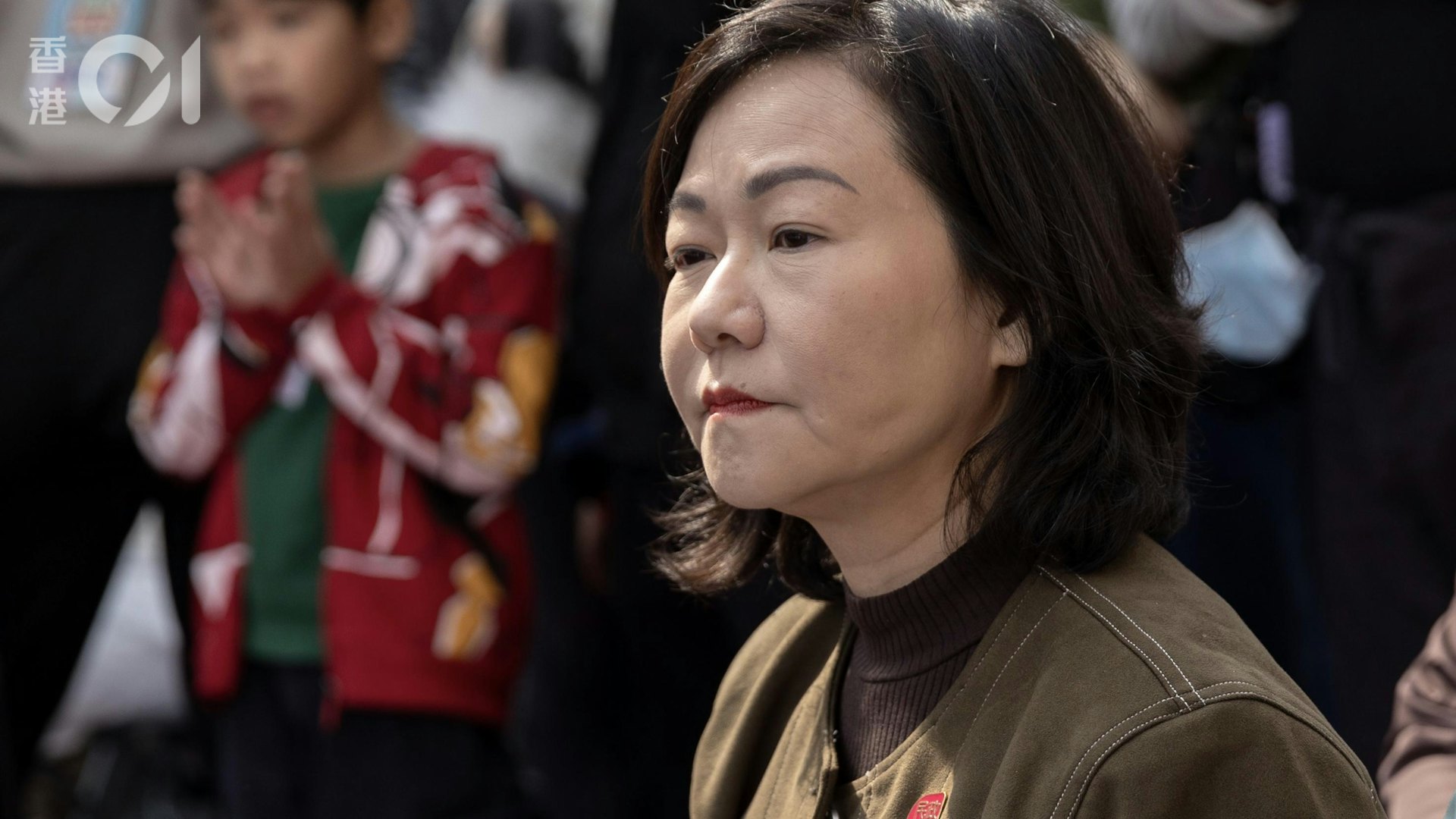 區議員漏報物業、股份未談罰則 民政署長出席活動答「等陣先」 區議員漏報物業、股份未談罰則 民政署長出席活動答「等陣先」
