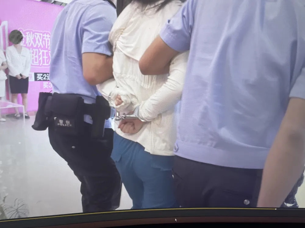 彭女士一杯拷走。（大風新聞）