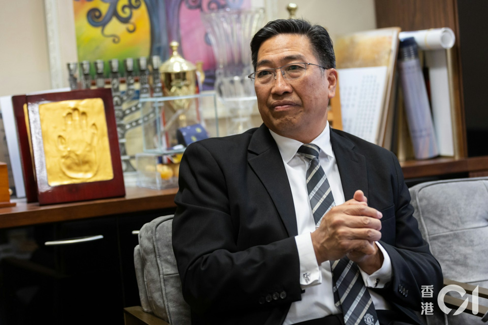 課程發展議會轄下體育委員會主席、中華基督教會方潤華中學校長吳俊雄接訪「01教育」訪問時表示,體育科呈分試的具評估方法屬校本決定,學校可以沿用現有評估方法。(周令知攝) 課程發展議會轄下體育委員會主席、中華基督教會方潤華中學校長吳俊雄接訪「01教育」訪問時表示,體育科呈分試的具評估方法屬校本決定,學校可以沿用現有評估方法。(周令知攝)