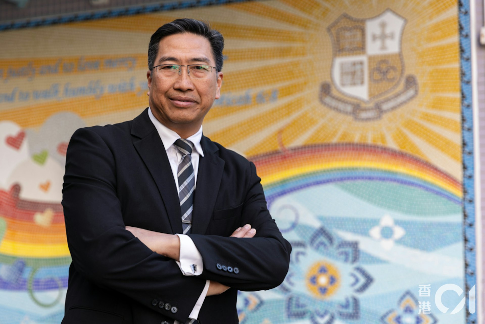 中華基督教會方潤華中學校長吳俊雄任教體育科出身,課堂特色是絕對不會放羊,又會以新奇有趣的運動項目吸引學生投入體育堂。(周令知攝) 中華基督教會方潤華中學校長吳俊雄任教體育科出身,課堂特色是絕對不會放羊,又會以新奇有趣的運動項目吸引學生投入體育堂。(周令知攝)