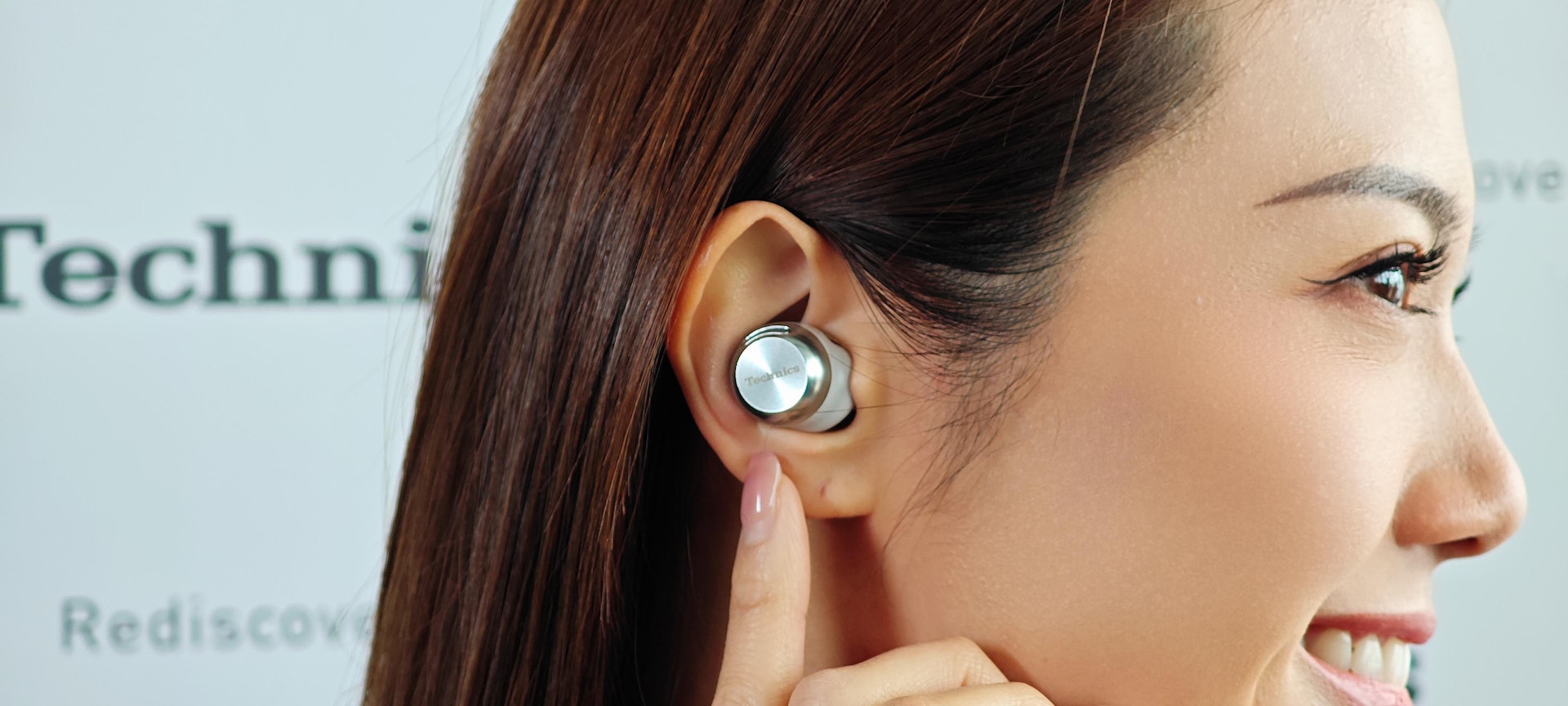 Technics EAH-AZ100即日起以$2380港元定價開售(鍾世傑 攝)