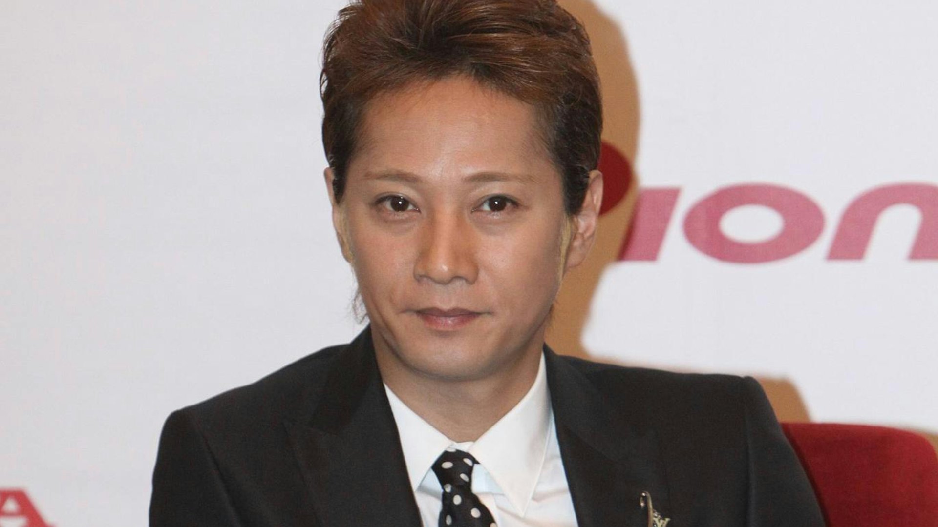 中居正廣涉性侵|女主播揭性招待內幕 全裸男星向她招手當場崩潰 中居正廣涉性侵|女主播揭性招待內幕 全裸男星向她招手當場崩潰