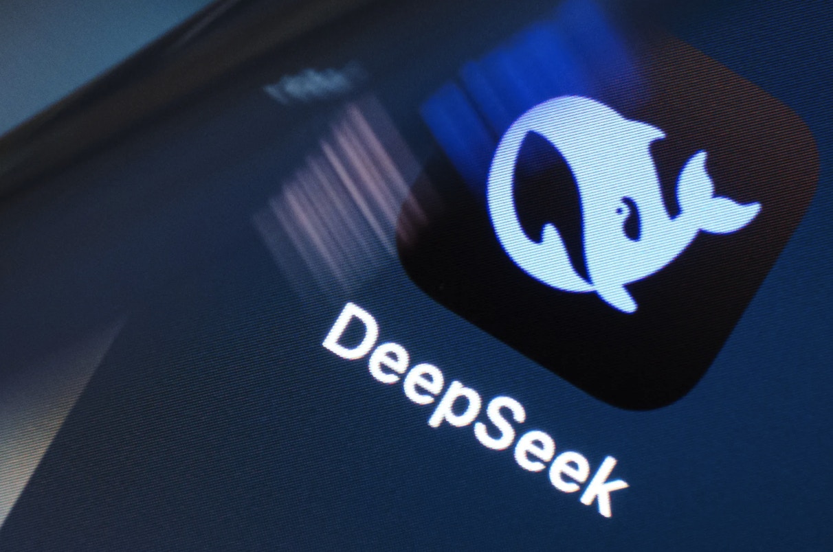 DeepSeek 與華為昇騰芯片：中國AI 自主化的雙重突破｜蘇仲成