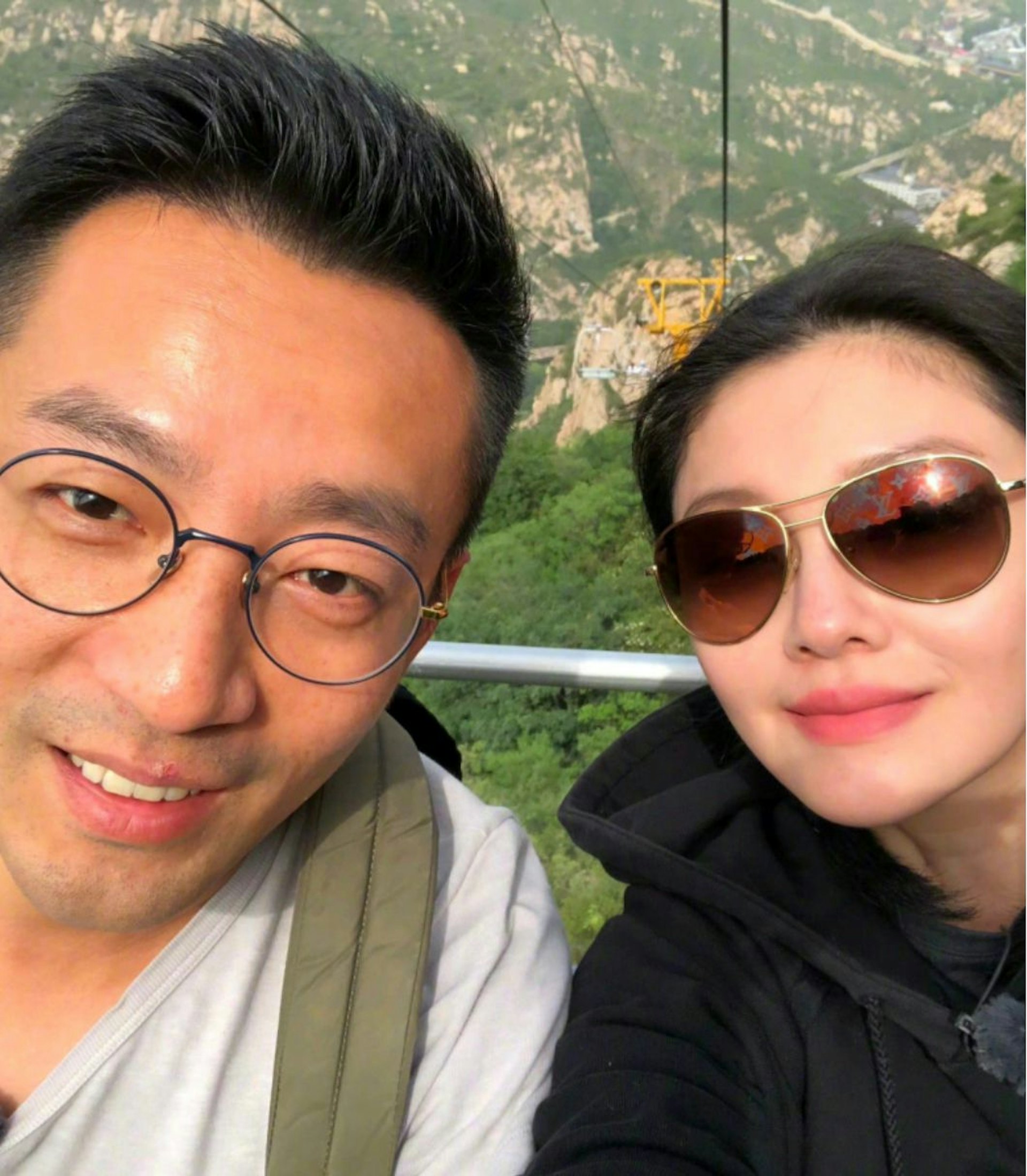 汪小菲和大S最後離婚收場。 汪小菲和大S最後離婚收場。