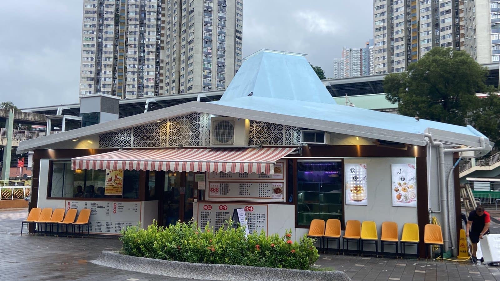 百人家庭年初三搞盆菜聚餐 24人食物中毒 購自沙角邨金沙角小館 百人家庭年初三搞盆菜聚餐 24人食物中毒 購自沙角邨金沙角小館