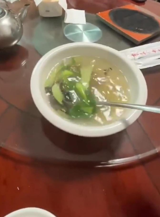 湯的賣相。（極目新聞）