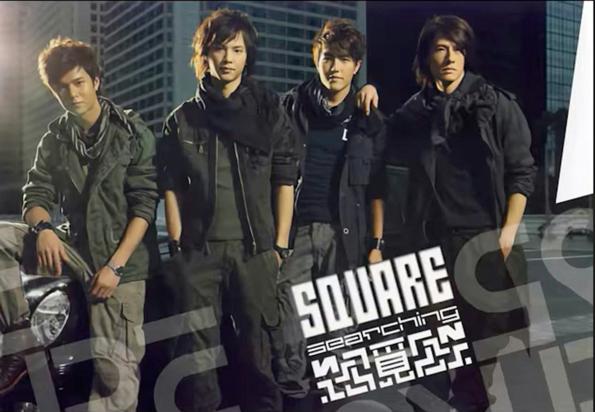 趙浚承(左3)當年與何尚謙(James)、李柏煥(Brian)及何浚尉(Rex)以組合Square出道。 趙浚承(左3)當年與何尚謙(James)、李柏煥(Brian)及何浚尉(Rex)以組合Square出道。