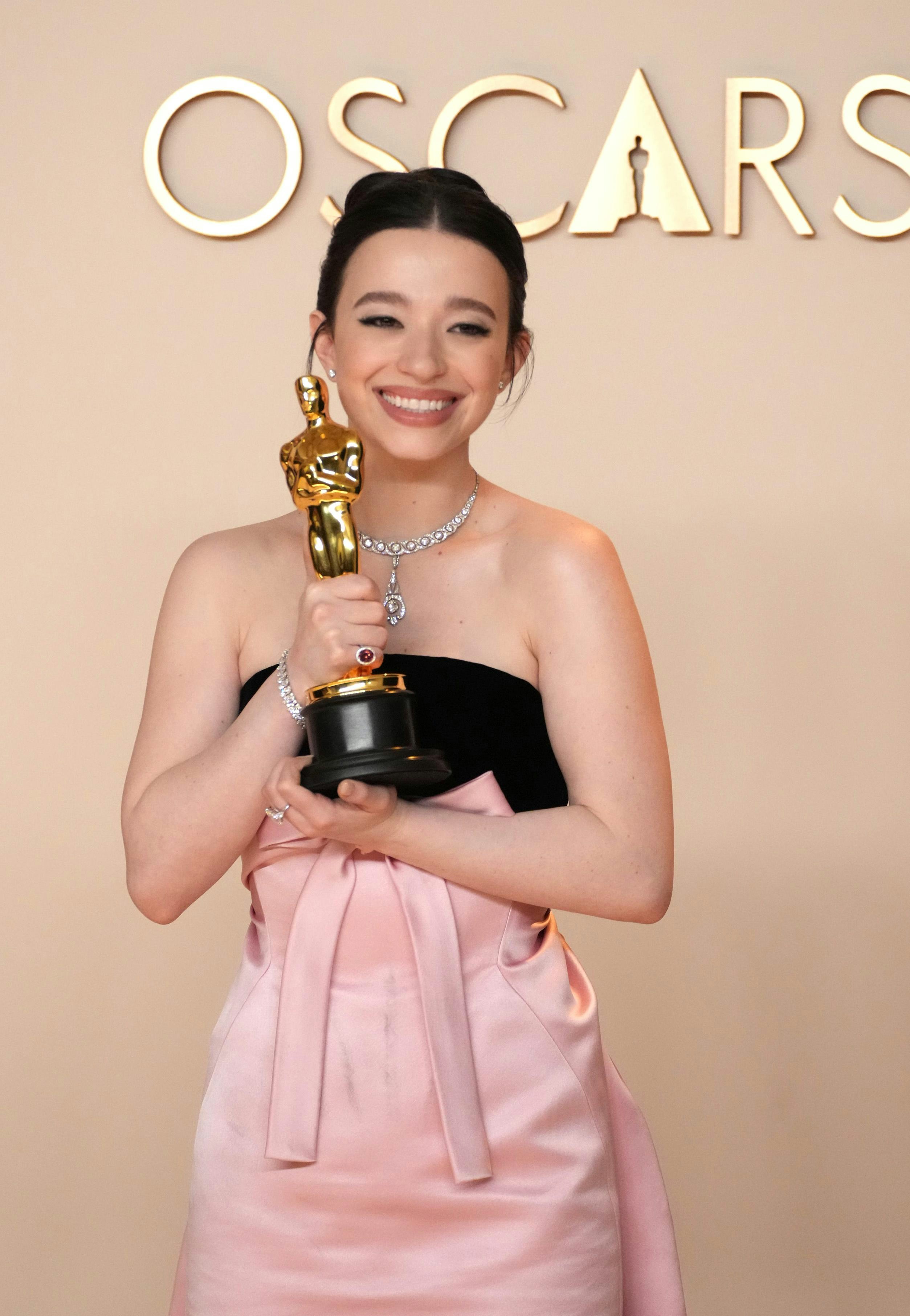 奧斯卡2025︱影后米姬麥迪遜拍塔倫天奴成名被畢彼特糟質獲賞識