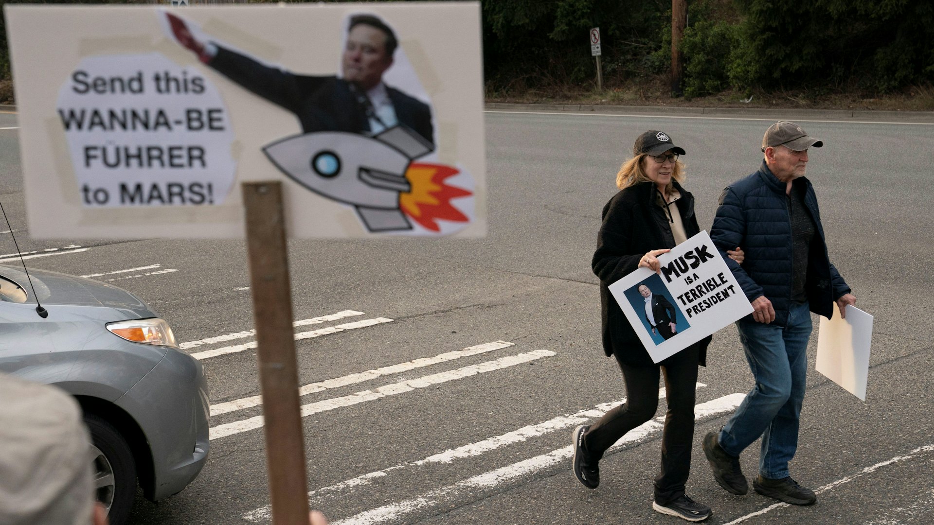 馬斯克:絕對不會切斷Starlink對烏克蘭服務 马斯克:绝对不会切断Starlink对乌克兰服务