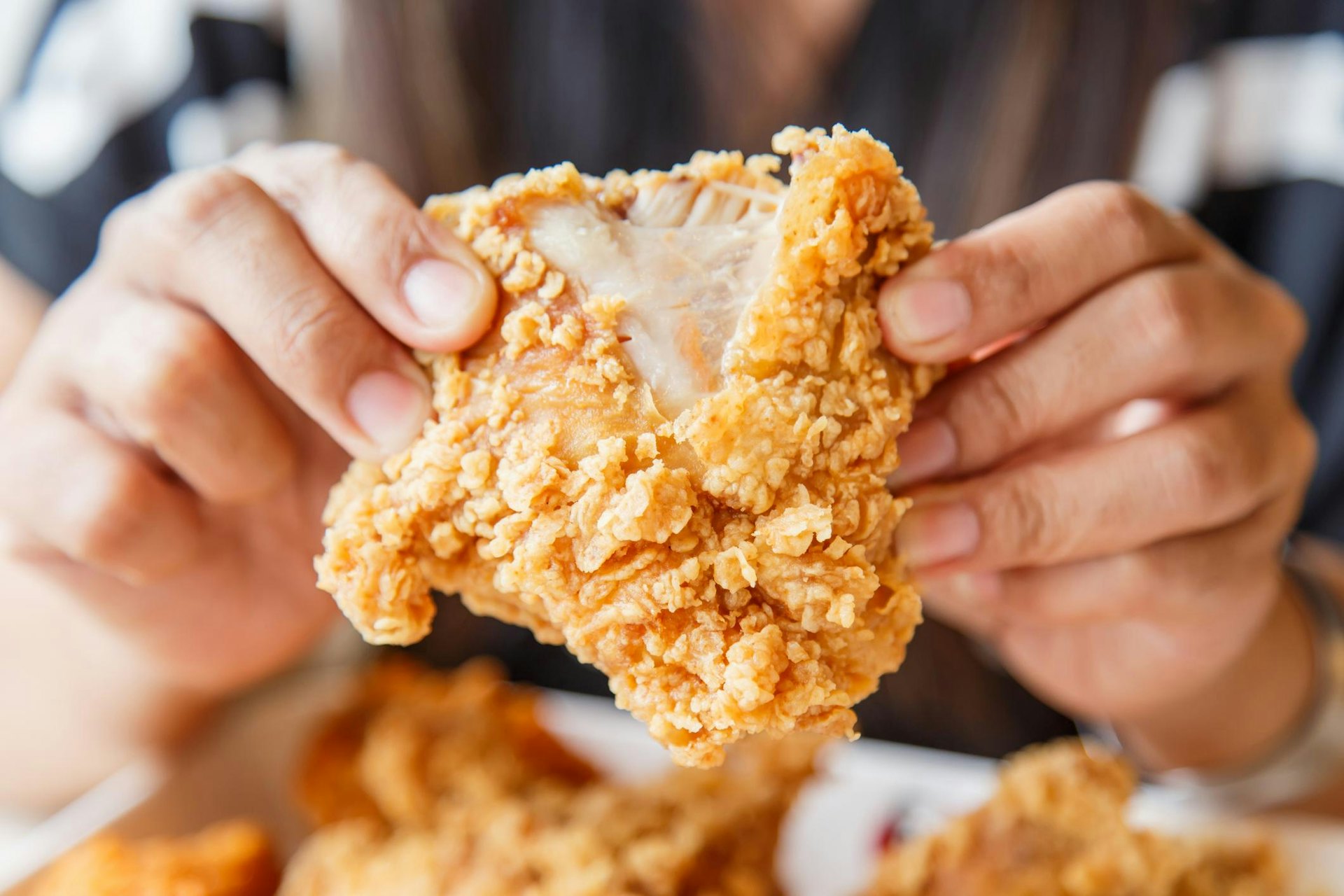 過量食用油炸食物,會增加致癌風險。(示意圖/gettyimages) 過量食用油炸食物,會增加致癌風險。(示意圖/gettyimages)