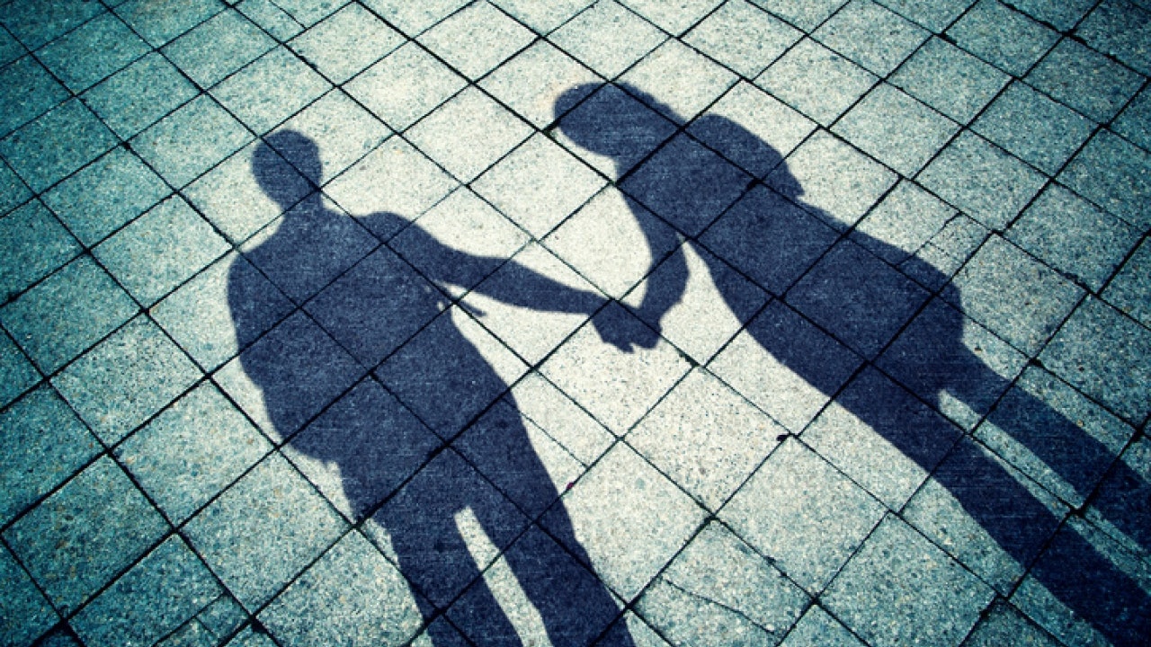 七旬翁帶孫仔12歲女同學回家 邊摸胸邊大讚身材好 稱知錯認非禮 七旬翁帶孫仔12歲女同學回家 邊摸胸邊大讚身材好 稱知錯認非禮