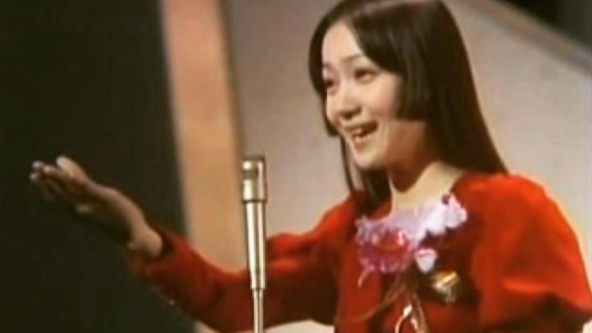麻丘惠美在1970年代以清新甜美形象爆紅。(IG@megumi_asaoka_official) 麻丘惠美在1970年代以清新甜美形象爆紅。(IG@megumi_asaoka_official)