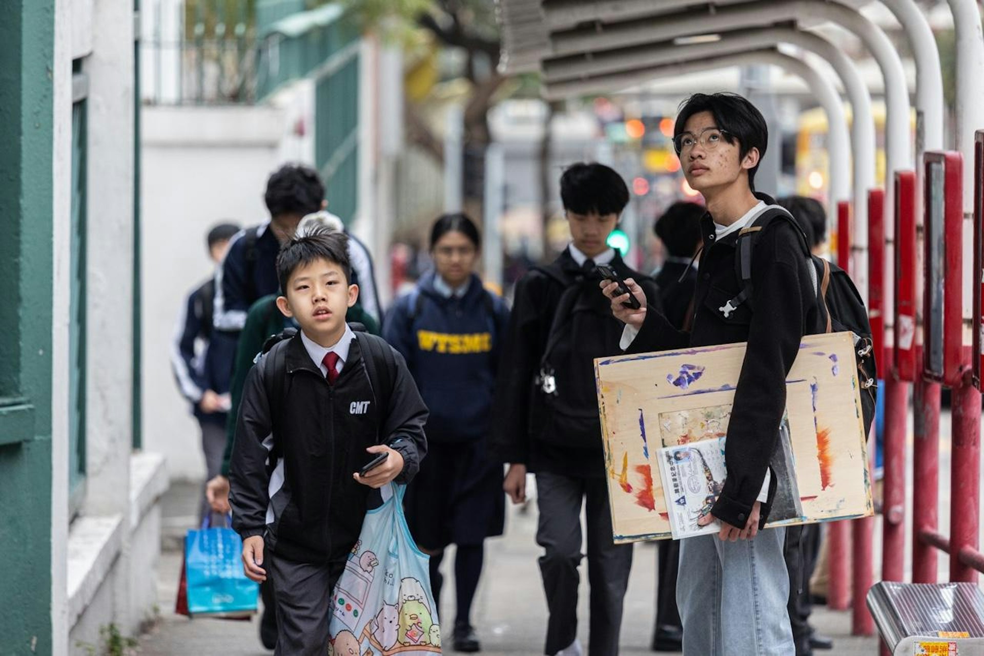 DSE視覺藝術科今日開考,是今屆首科筆試。(梁鵬威攝) DSE視覺藝術科今日開考,是今屆首科筆試。(梁鵬威攝)