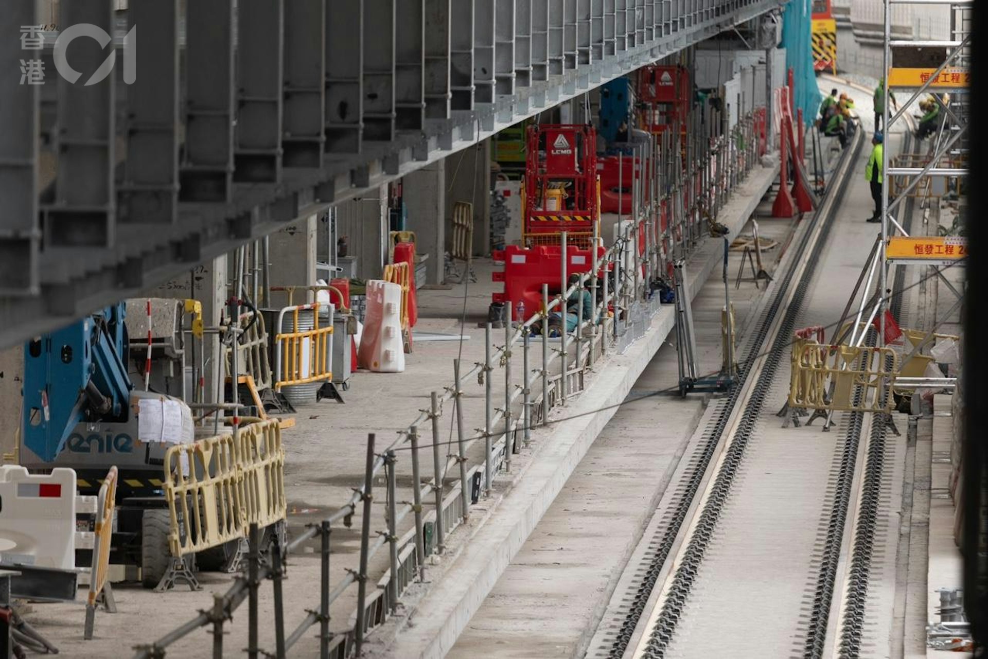 興建中的港鐵東涌綫延線東涌東站工程。(資料圖片/梁鵬威攝)