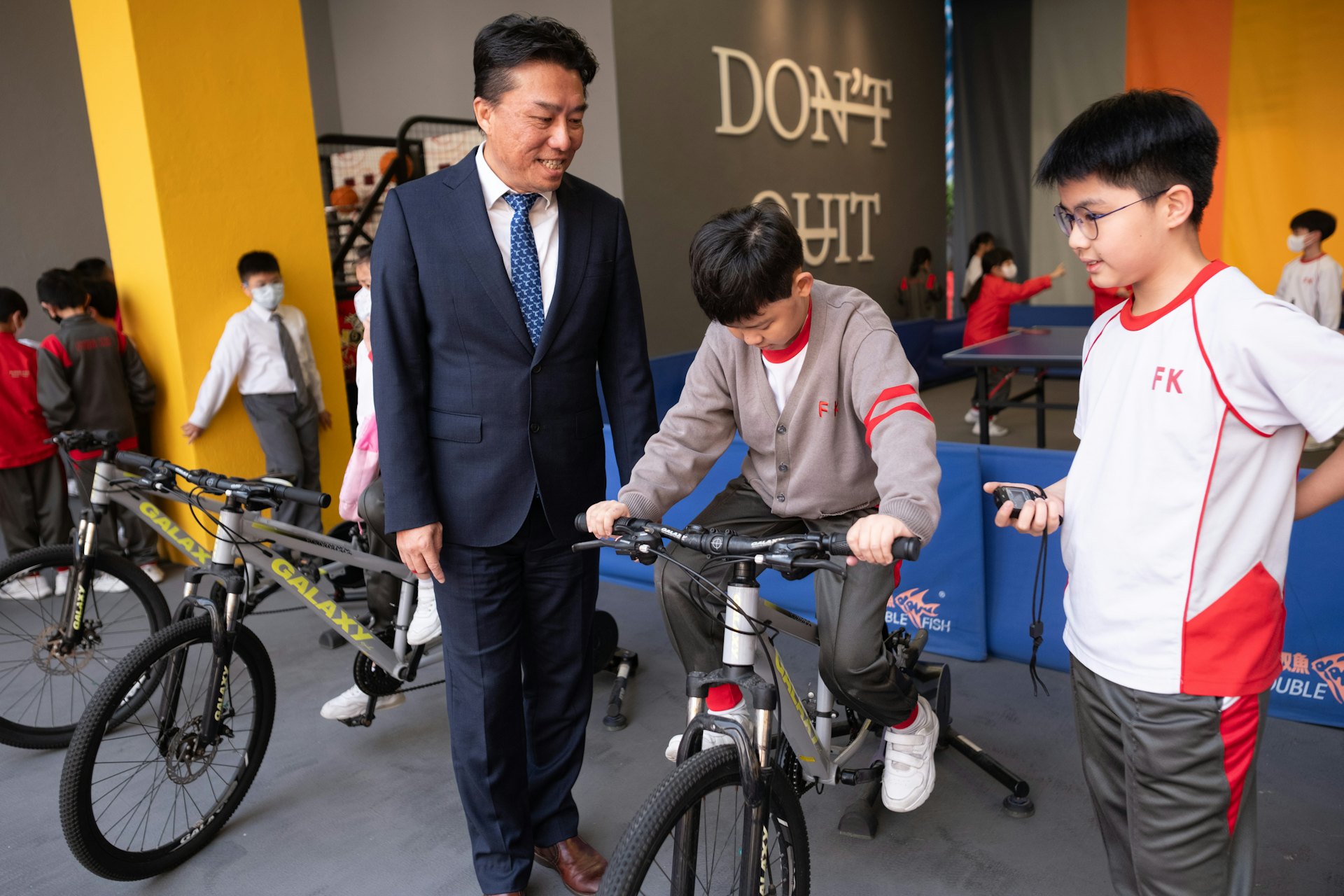 聖公會奉荃小學設有運動專區,學生可於小息時做不同運動,同學都讚校園多了活力。
