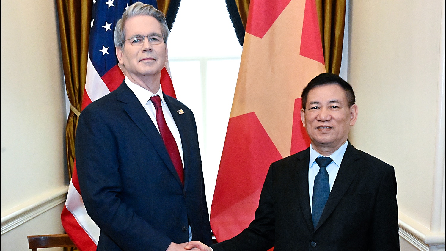 彭博：美國與越南快達成貿易框架將按照貨品外國成份繳交關稅