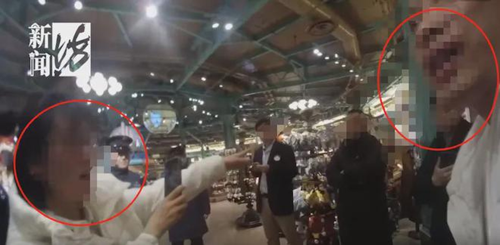 上海迪士尼商店失竊。(新民晚報) 上海迪士尼商店失竊。(新民晚報)
